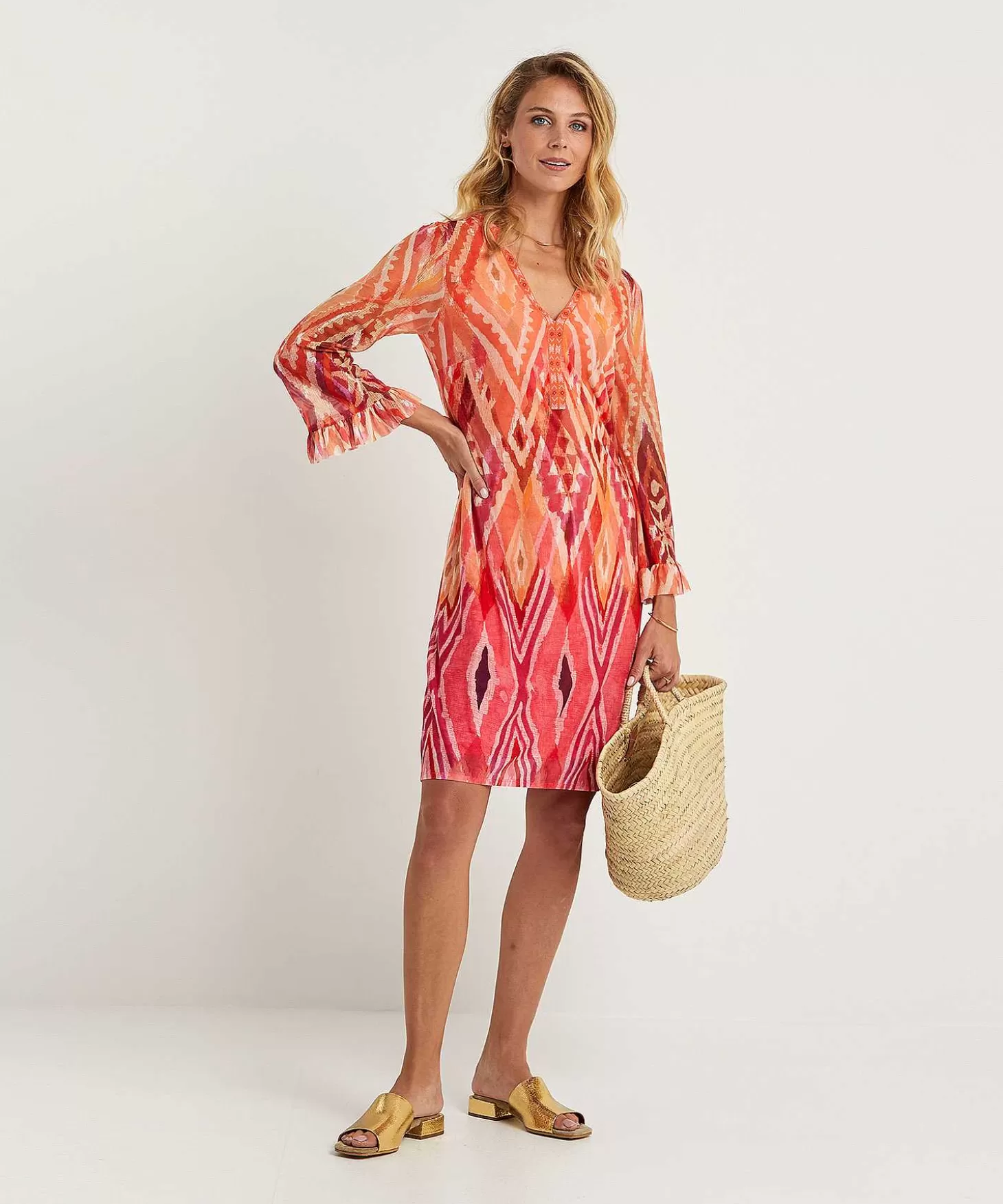 ana_alcazar_mesh_jurk_ikatprint_kraaltjes_4.webp Ana Alcazar Mesh Jurk Ikatprint Kraaltjes Shop