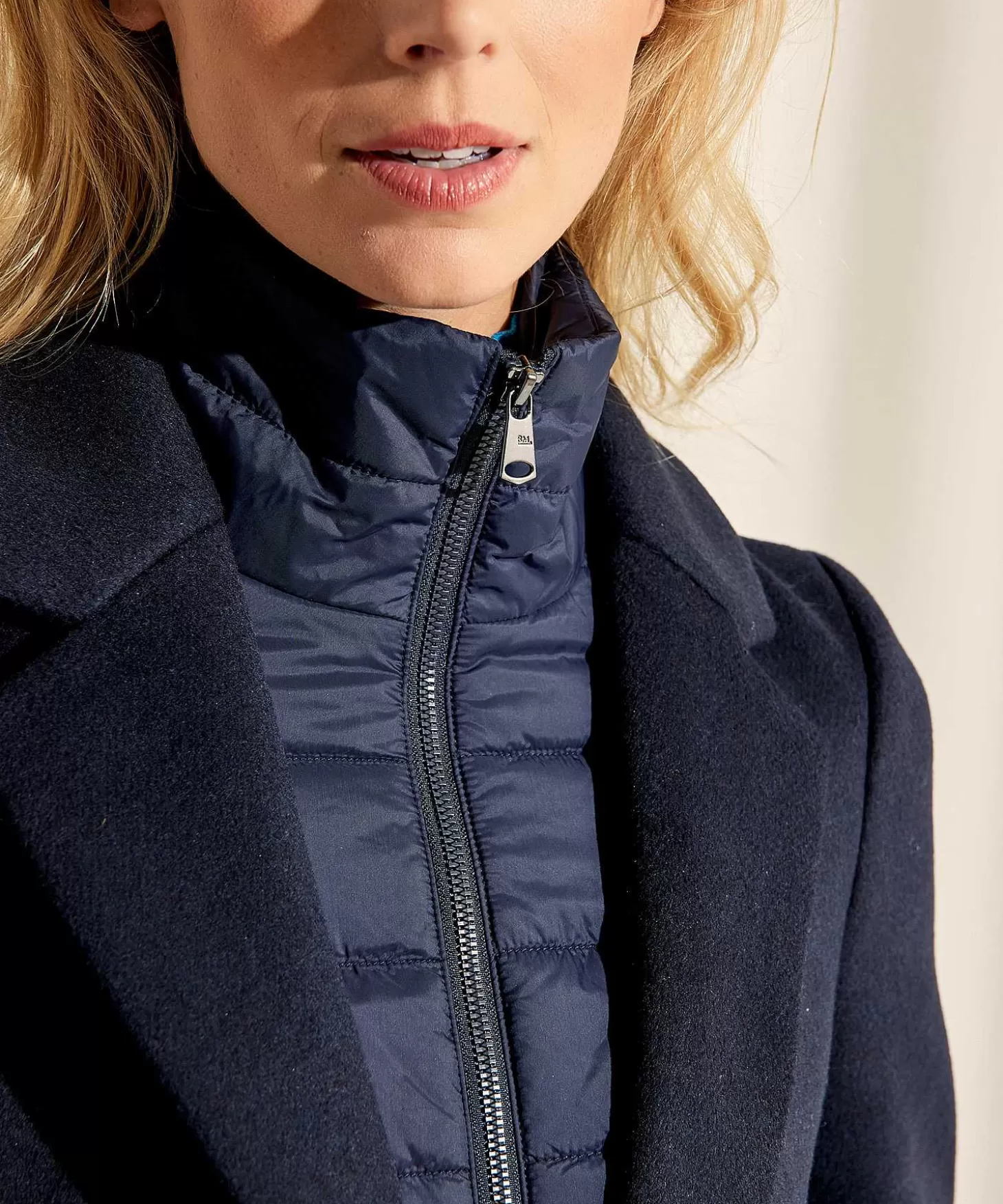 beaumont_mantel_met_inzetstuk_skylar_2.webp Beaumont Mantel Met Inzetstuk Skylar Outlet