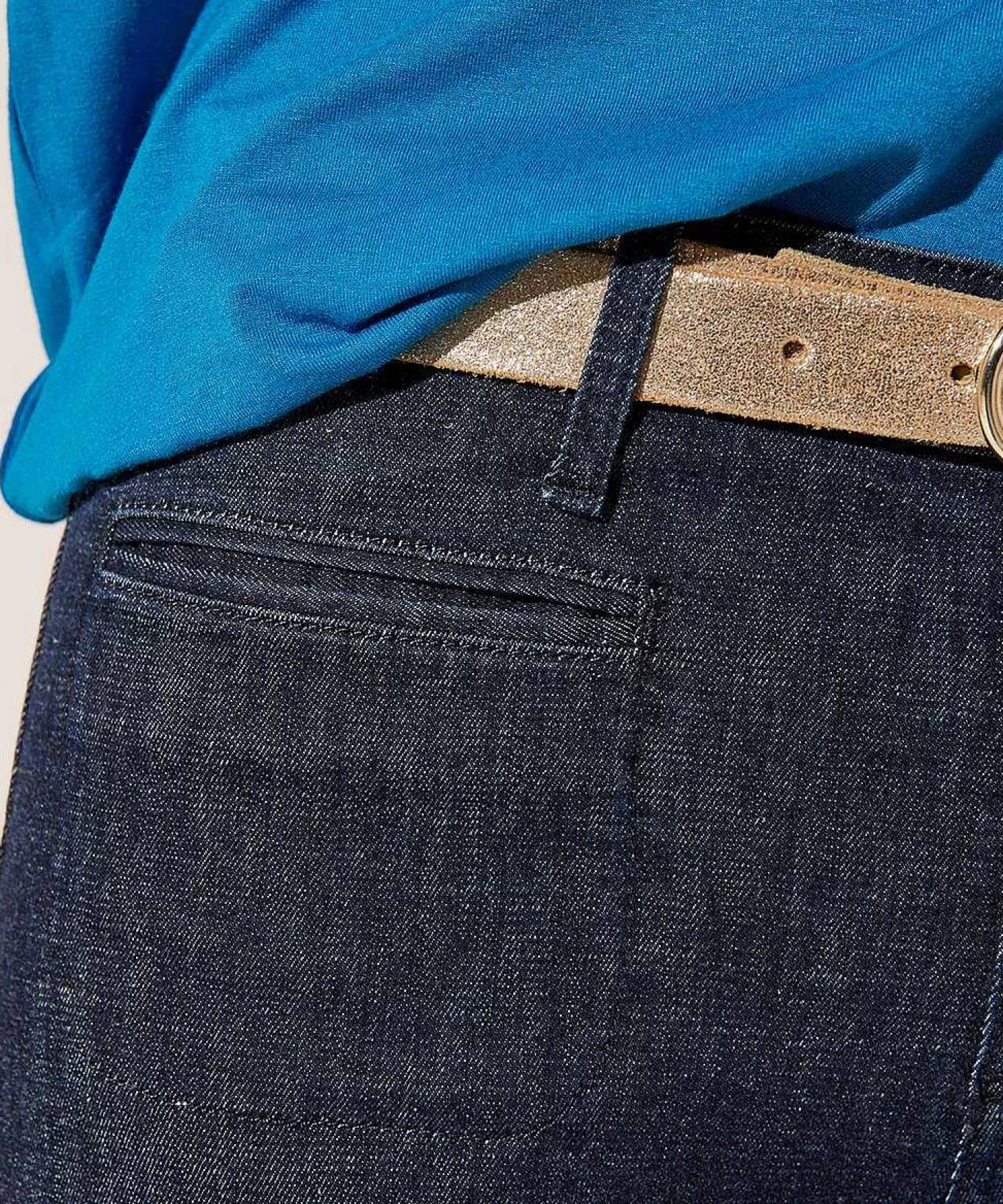 brax_bootcut_broek_shakira_2-1.webp Brax Bootcut Broek Shakira Outlet