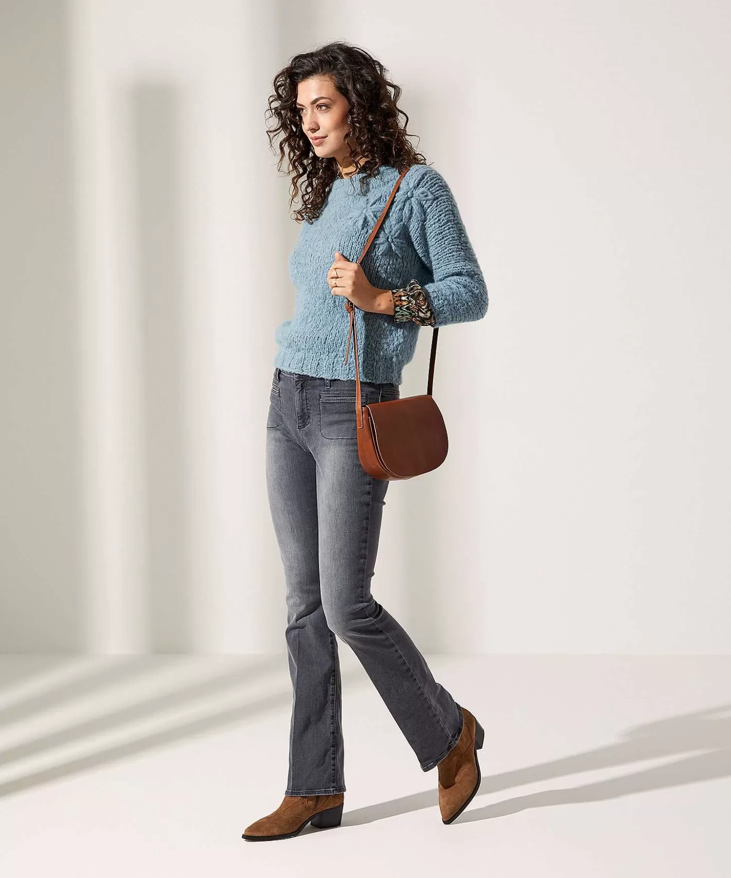 brax_bootcut_broek_shakira_4.webp Brax Bootcut Broek Shakira Hot