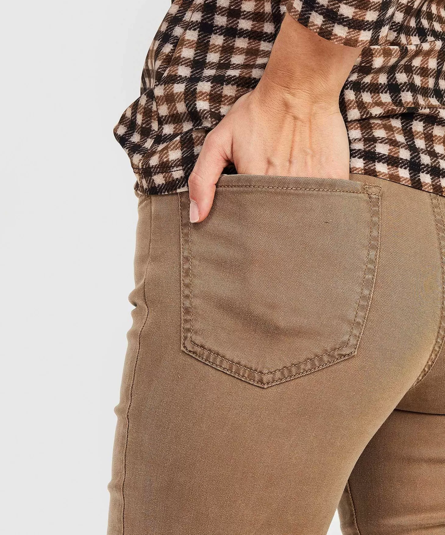 brax_broek_shakira_2-1.webp Brax Broek Shakira Clearance