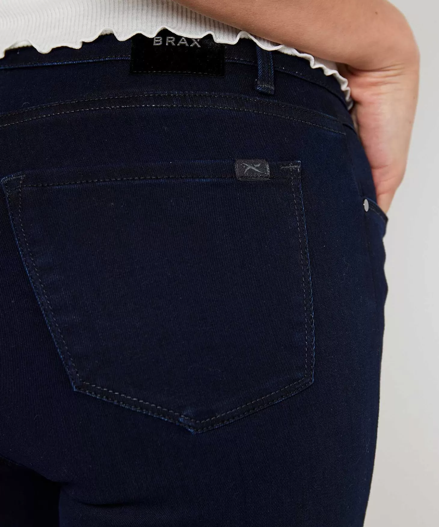 brax_jeans_shakira_2-1.webp Brax Jeans Shakira Cheap