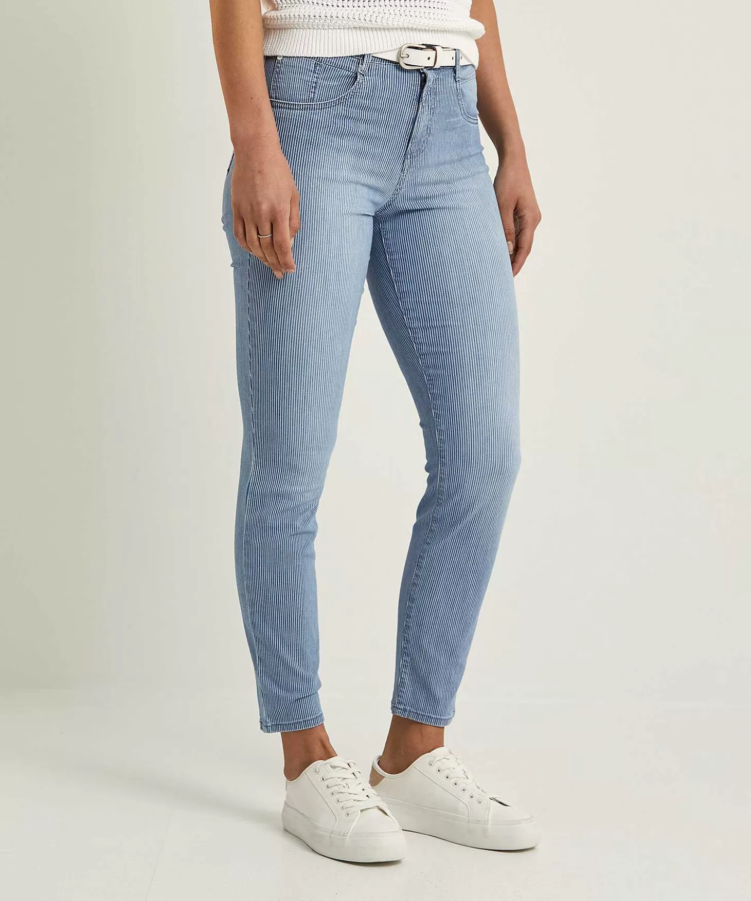 brax_jeans_streep_shakira_1.webp Brax Jeans Streep Shakira New