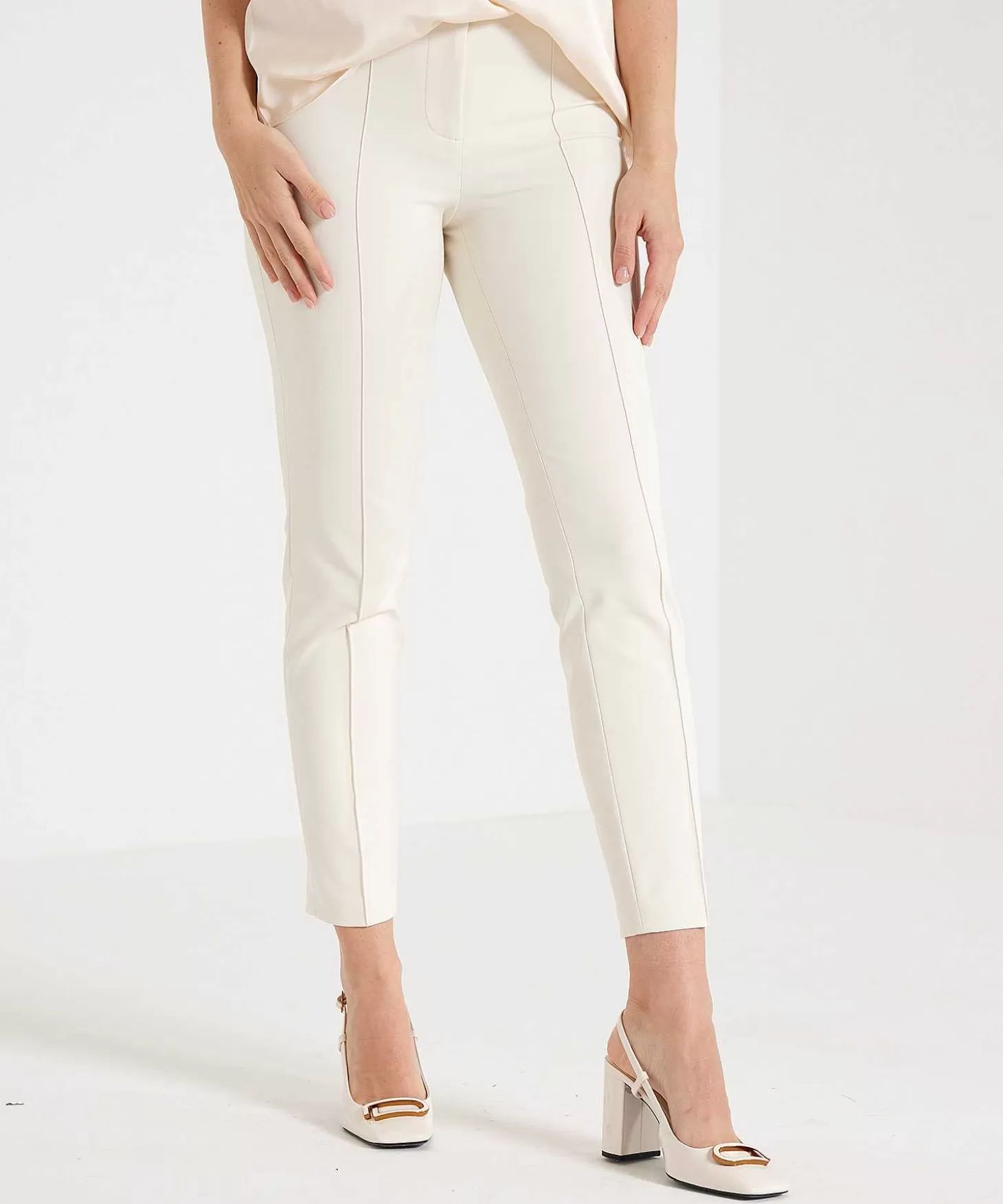 cambio_soft_techno_broek_met_deelnaad_ros_1-3.webp Cambio Soft Techno Broek Met Deelnaad Ros New