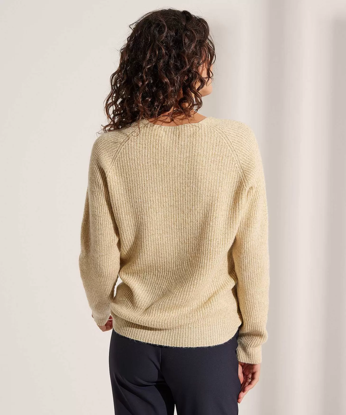 due_amanti_trui_vhals_lurex_lamar_3.webp Due Amanti Trui V-Hals Lurex Lamar Best