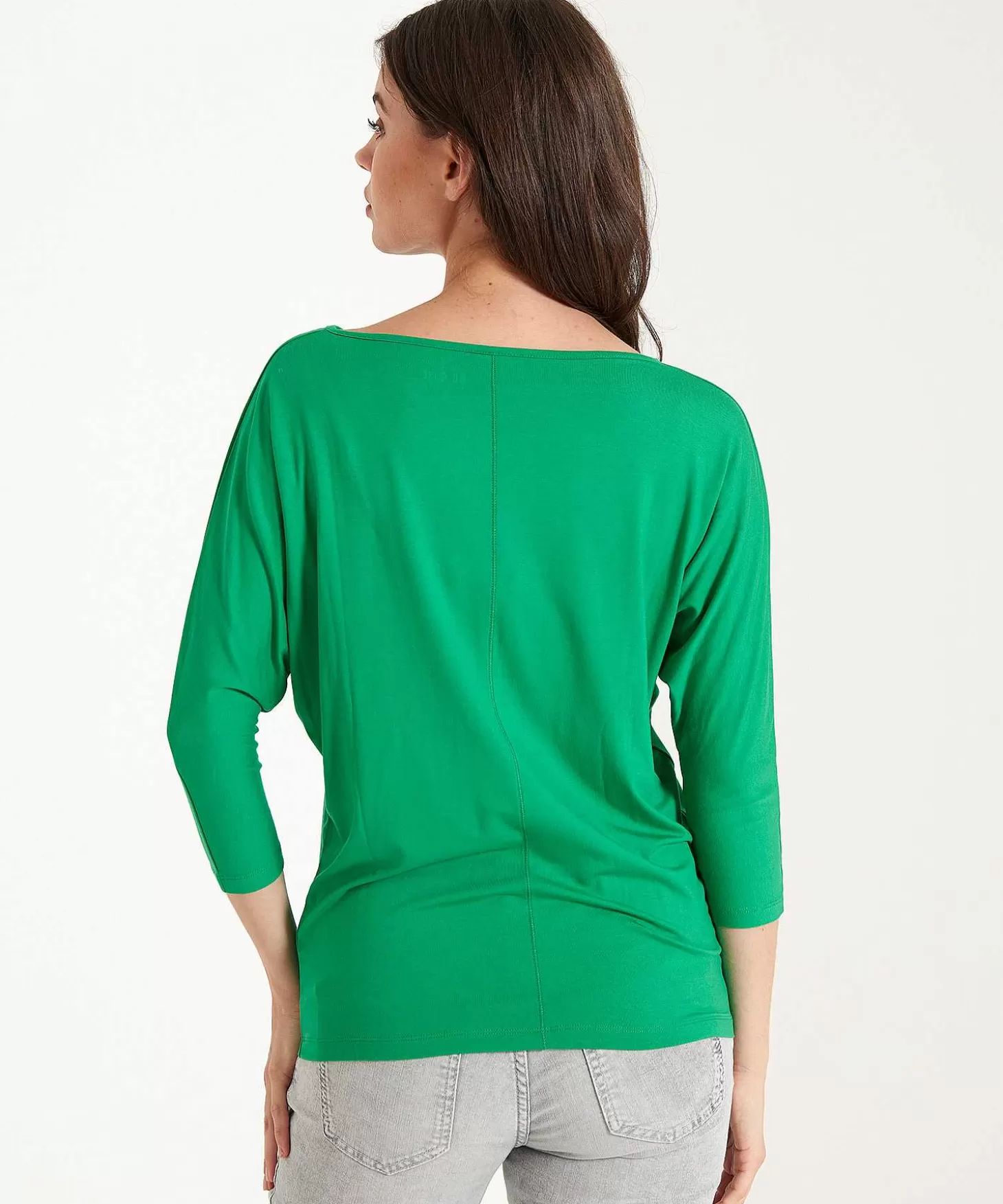 essentials_shirt_vleermuismouw_3.webp * Essentials Shirt Vleermuismouw Clearance