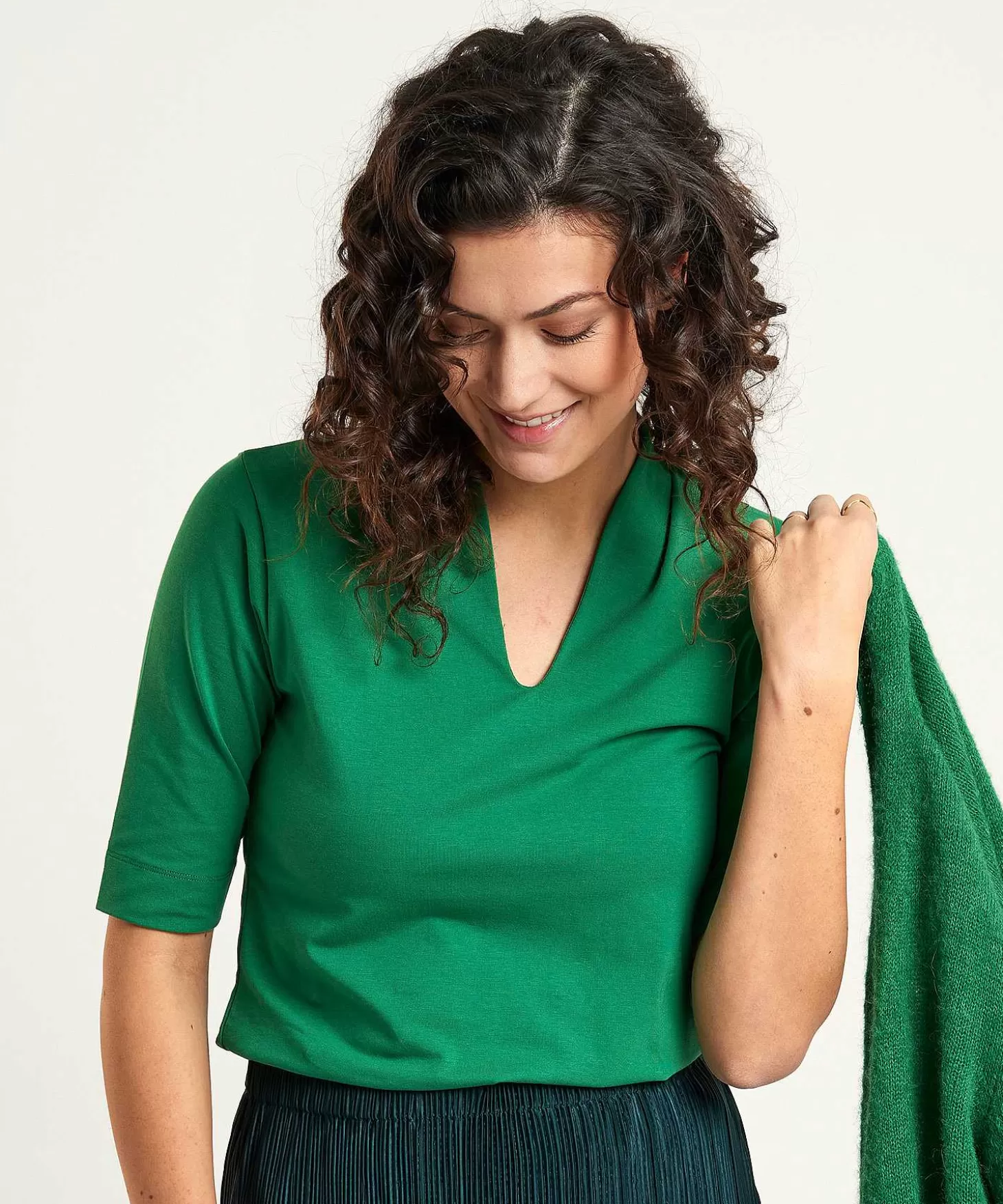 essentials_tulpshirt_korte_mouw_1-11.webp * Essentials Tulpshirt Korte Mouw New