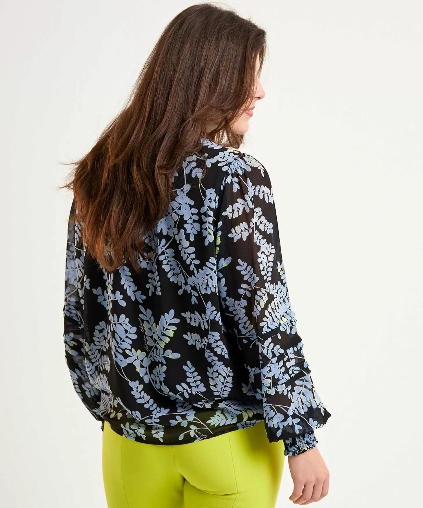 fabienne_chapot_blouse_bladprint_ferry_3.webp Fabienne Chapot Blouse Bladprint Ferry Clearance