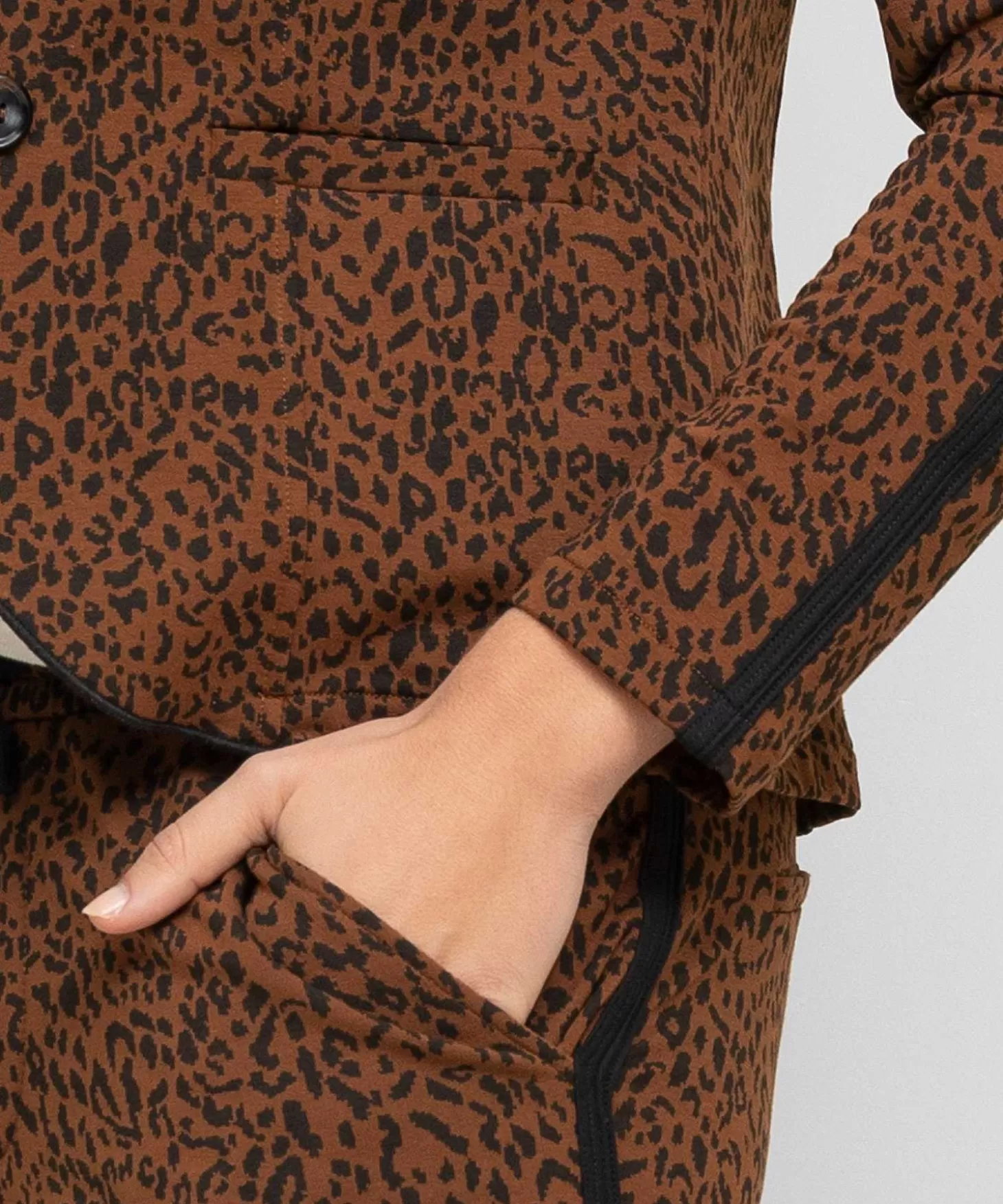 giulia_e_tu_blazer_dierprint_2.webp GIULIA E TU Blazer Dierprint New