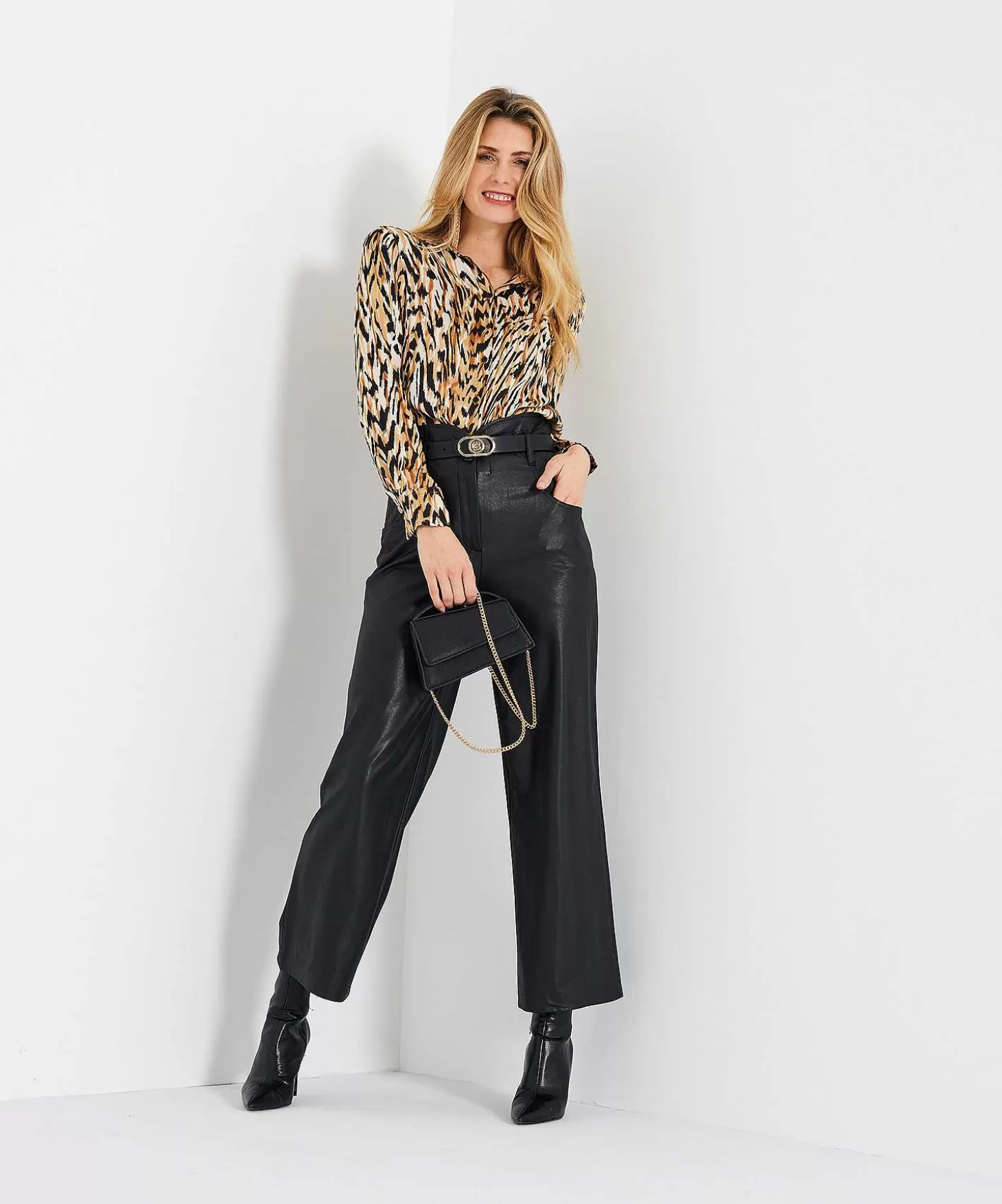 giulia_e_tu_blouse_animalprint_4.webp GIULIA E TU Blouse Animalprint Cheap