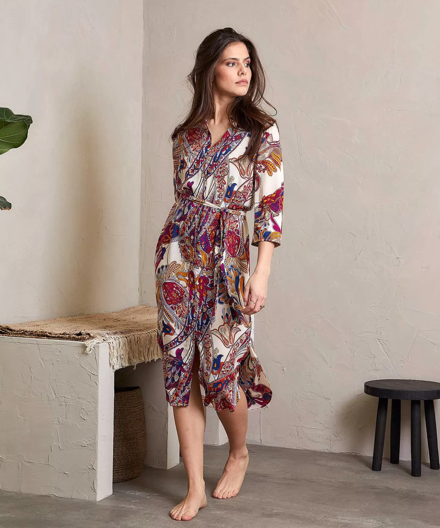 giulia_e_tu_doorknoopjurk_paisley_1.webp GIULIA E TU Doorknoopjurk Paisley Fashion