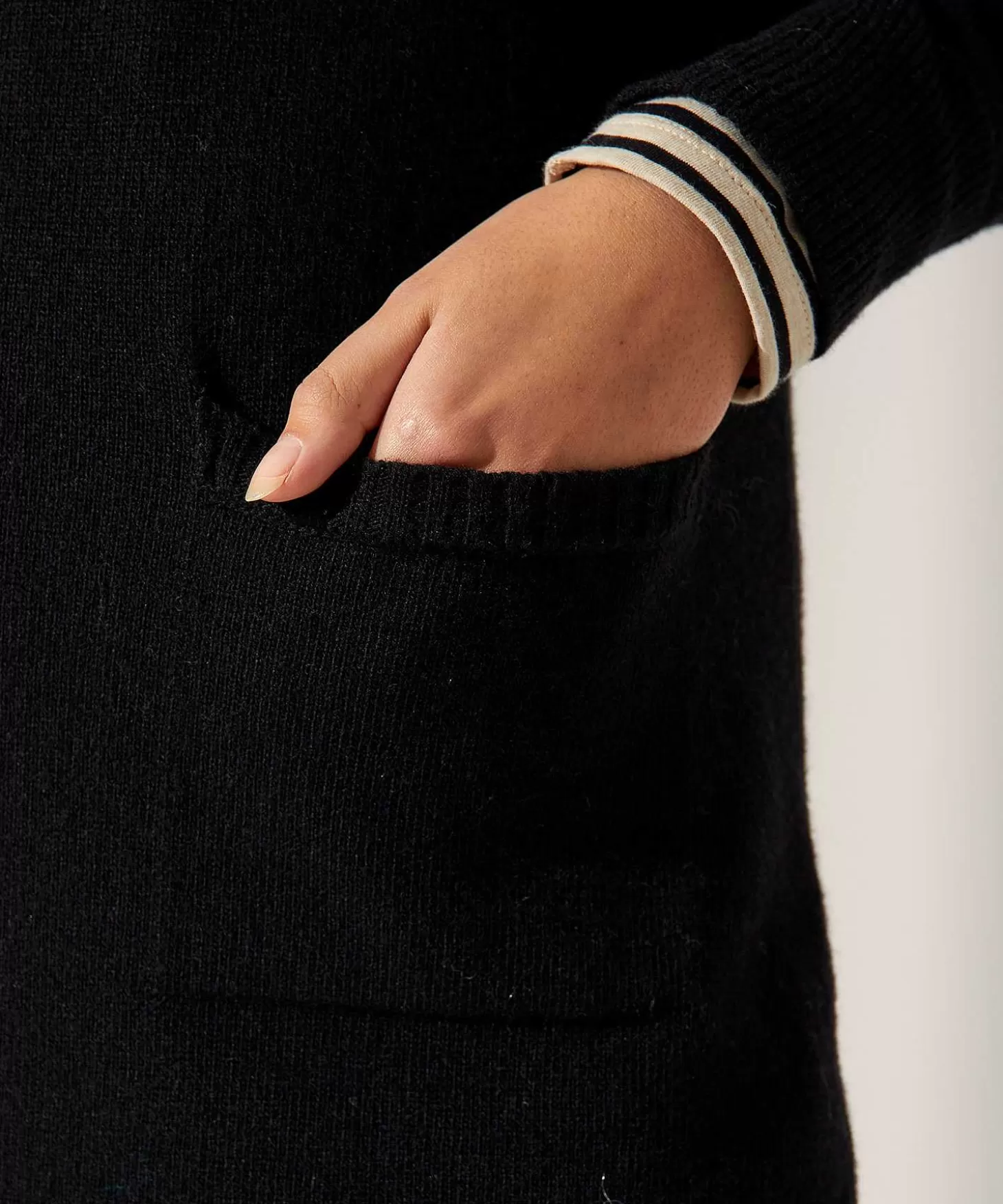 giulia_e_tu_knit_jurk_met_zakje_2.webp GIULIA E TU Knit Jurk Met Zakje Hot