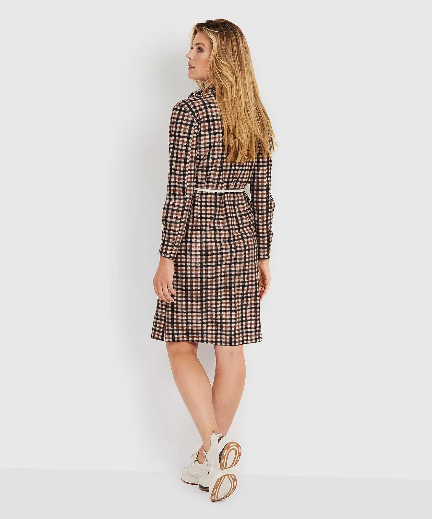 jane_lushka_travel_jurk_nicco_3.webp Jane Lushka Travel Jurk Nicco Cheap