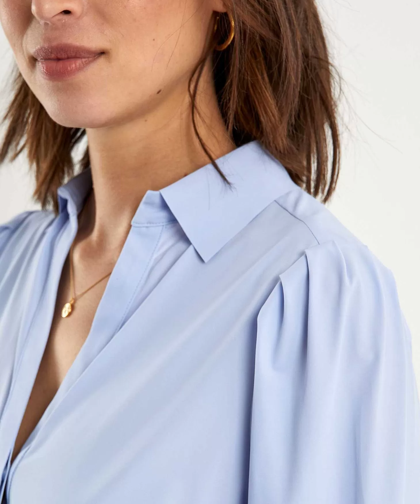 japan_tky_blouse_travelstof_fusa_2-3.webp Japan TKY Blouse Travelstof Fusa Best