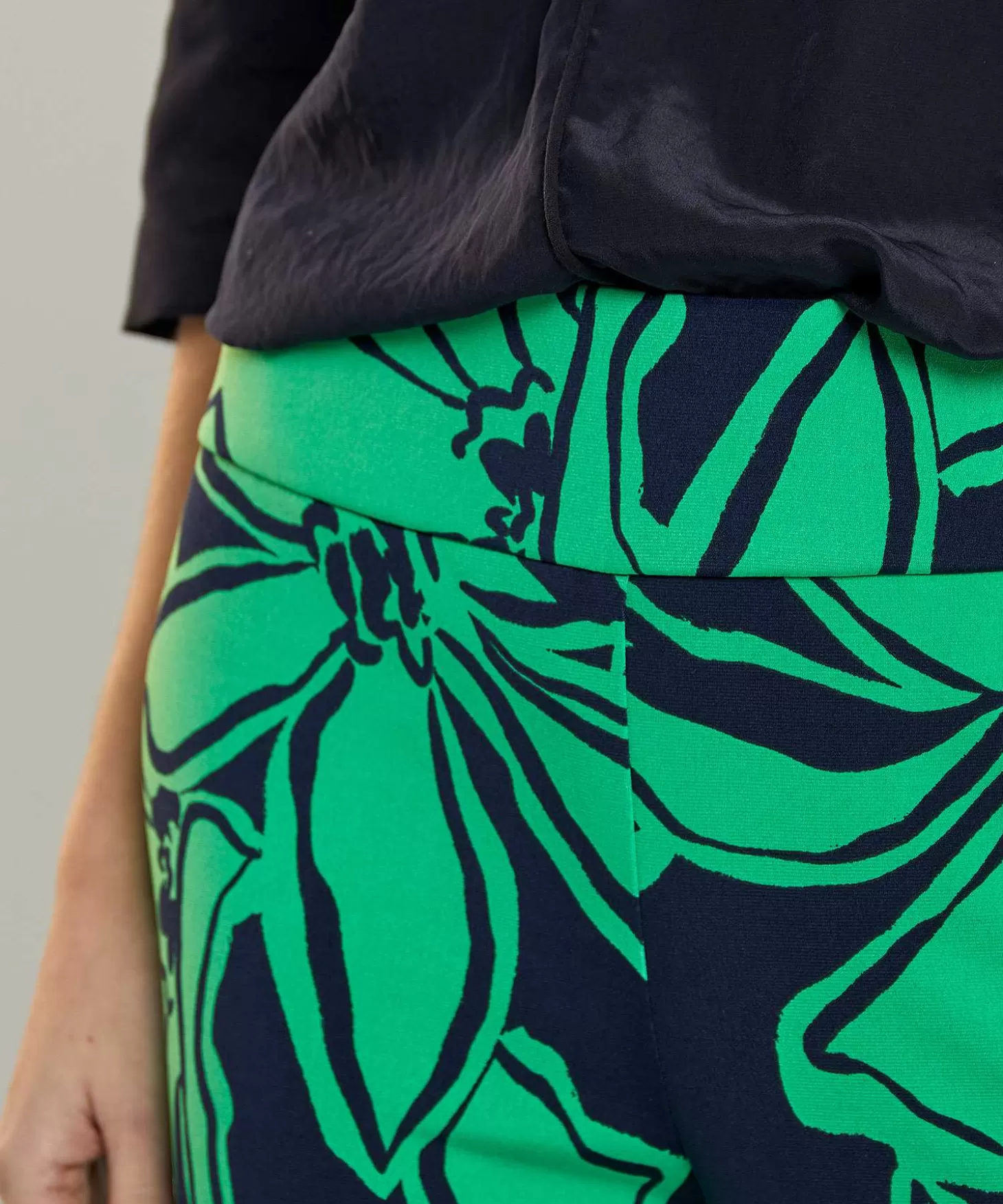 joseph_ribkoff_broek_bloemenprint_2.webp Joseph Ribkoff Broek Bloemenprint Outlet