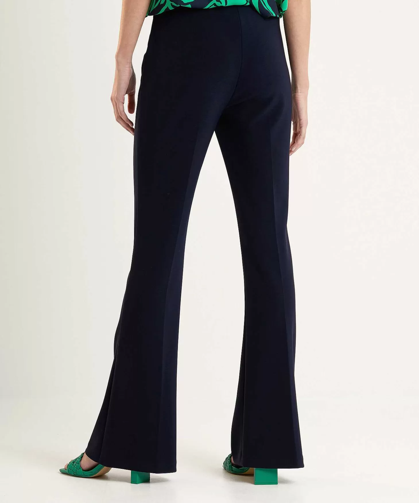 joseph_ribkoff_flared_broek_3.webp Joseph Ribkoff Flared Broek New