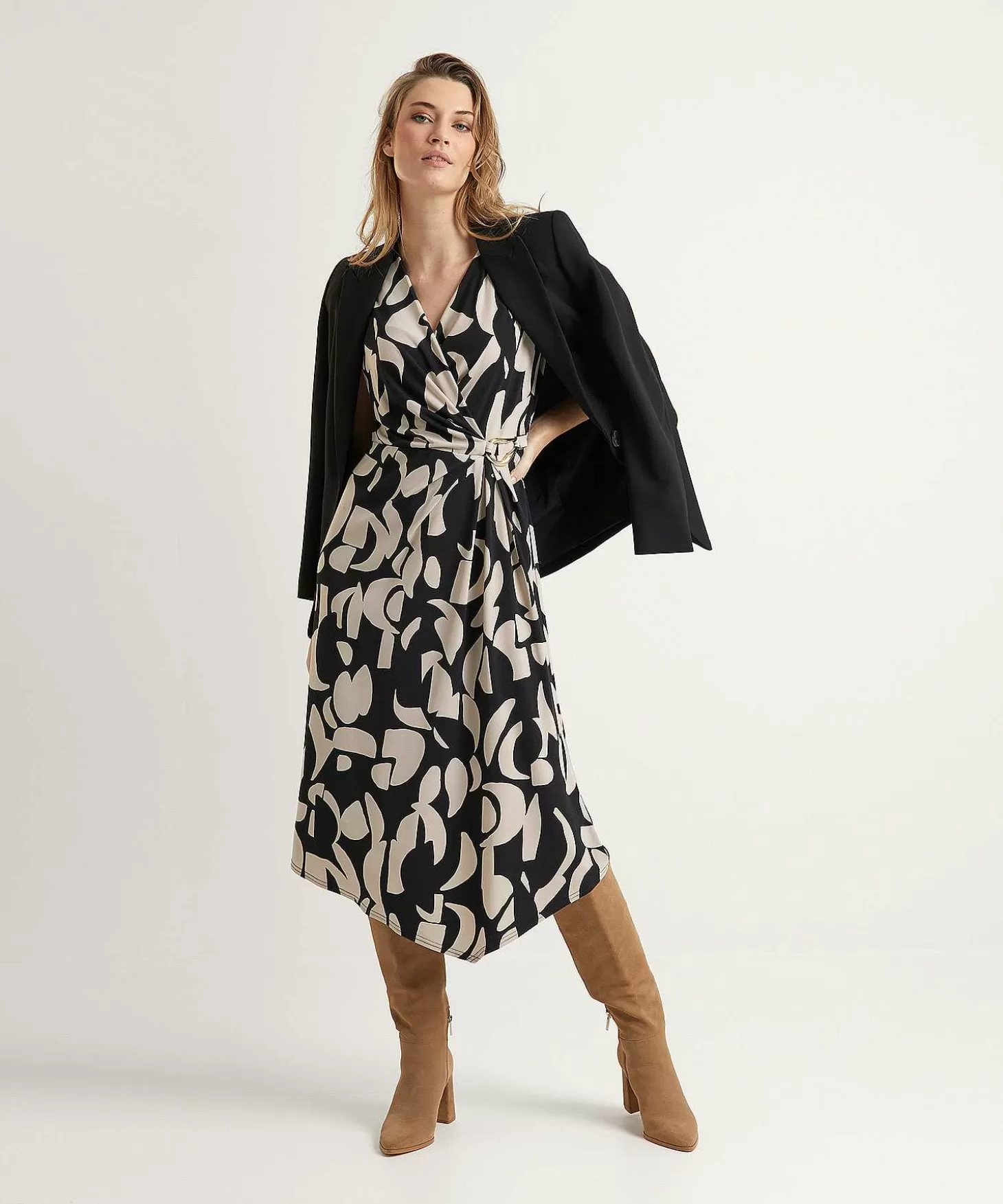 joseph_ribkoff_overslagjurk_met_gesp_4.webp Joseph Ribkoff Overslagjurk Met Gesp Store