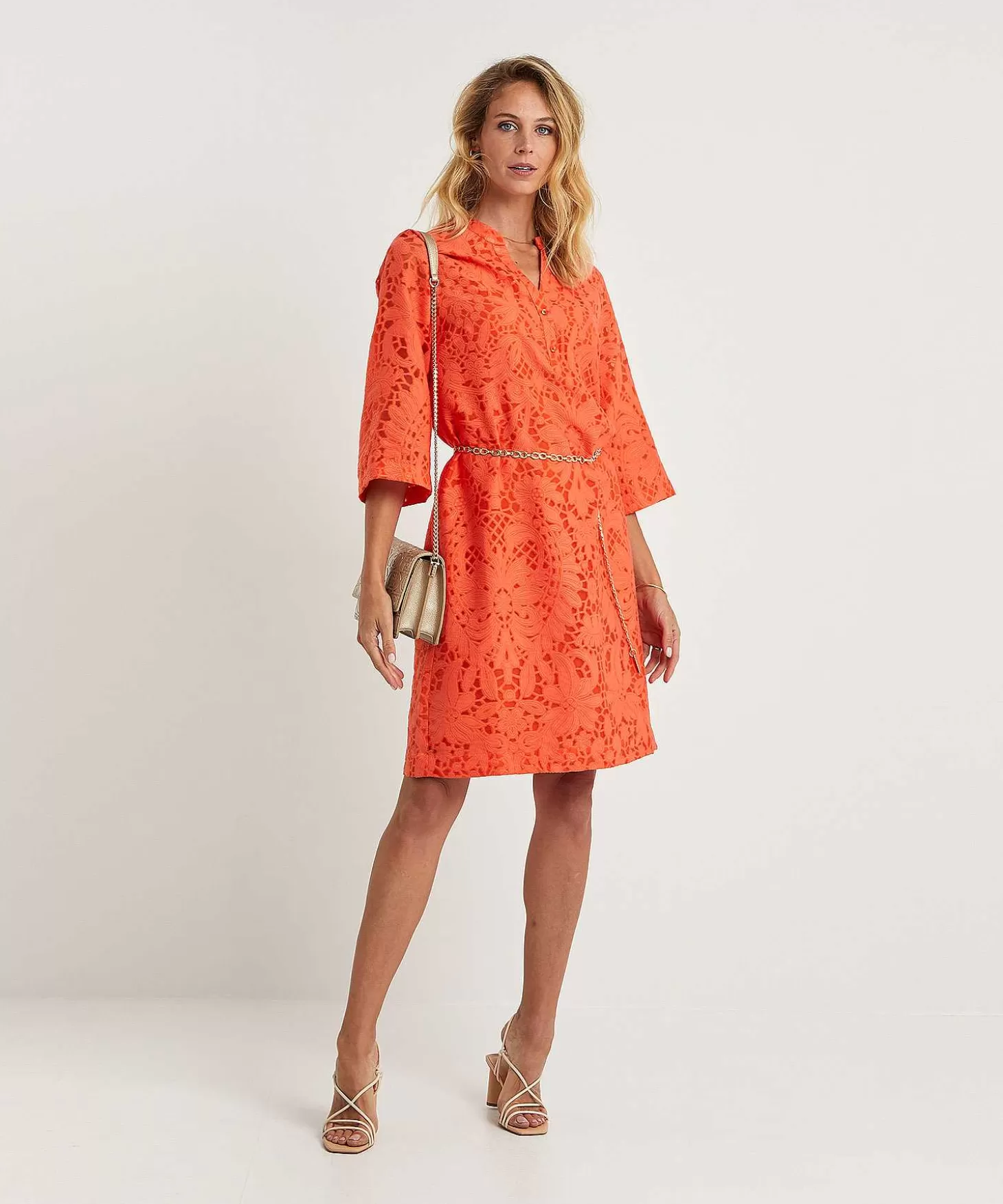 kyra_ausbrenner_jurk_tanja_4.webp KYRA Ausbrenner Jurk Tanja Hot