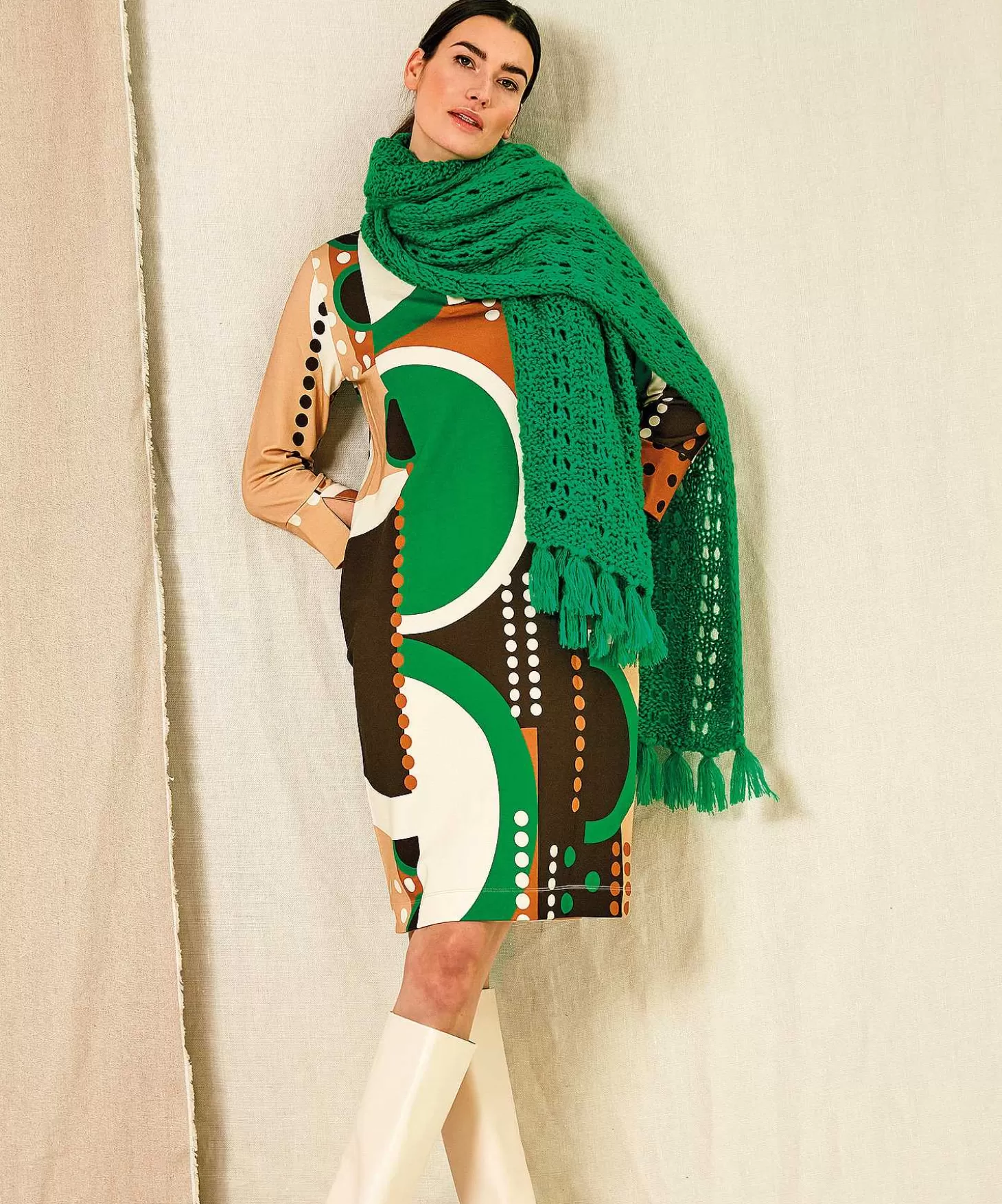 kyra_jurk_grafische_print_merel_4.webp KYRA Jurk Grafische Print Merel Best Sale