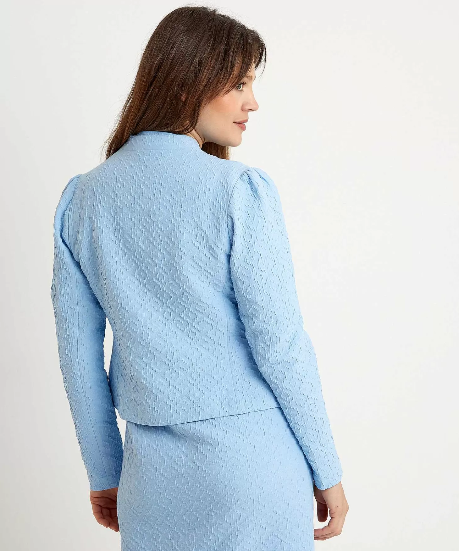 kyra_korte_blazer_jacquard_safi_3-1.webp KYRA Korte Blazer Jacquard Safi Cheap