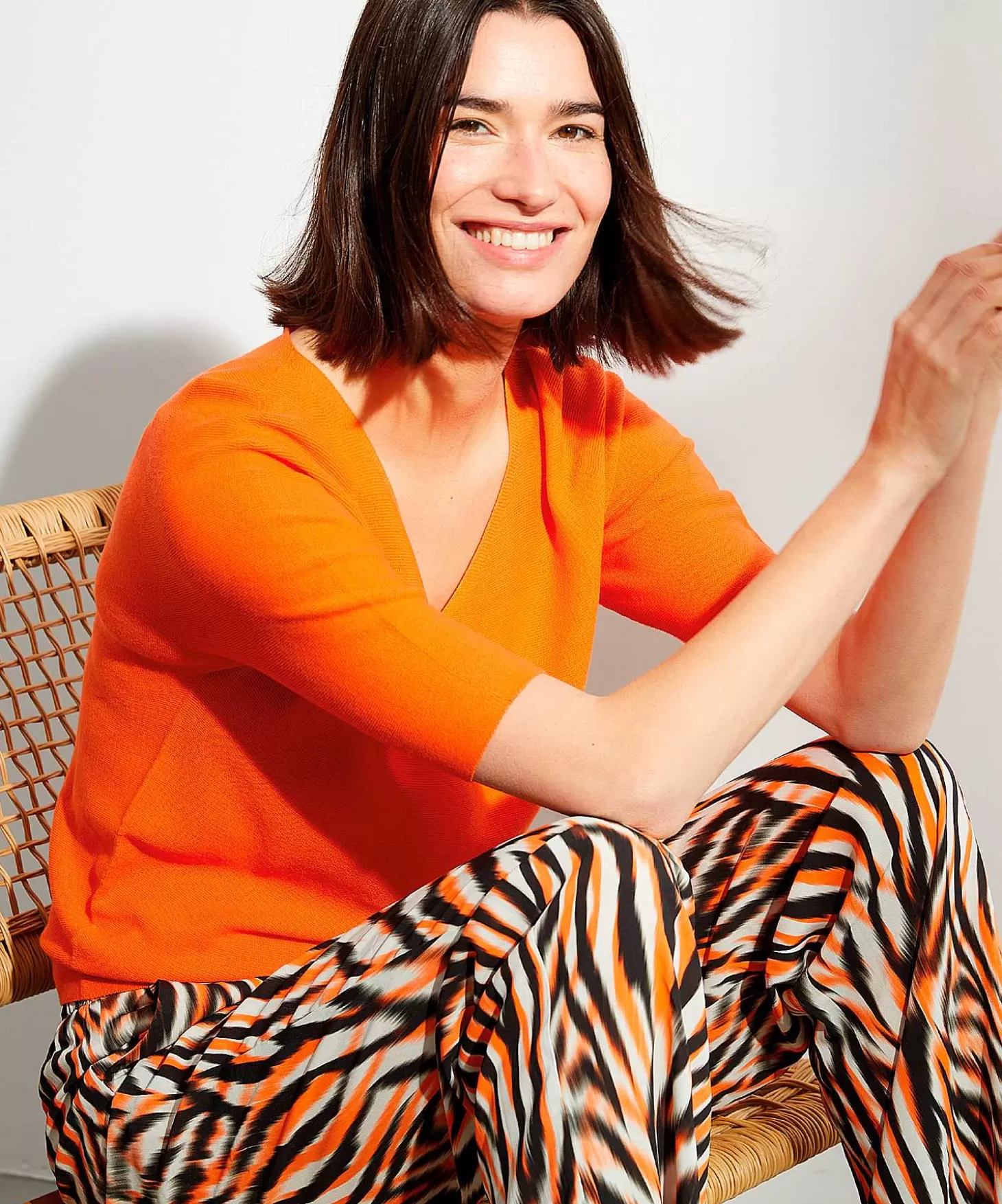 kyra_palazzo_broek_tijgerprint_hidde_4.webp KYRA Palazzo Broek Tijgerprint Hidde Best Sale