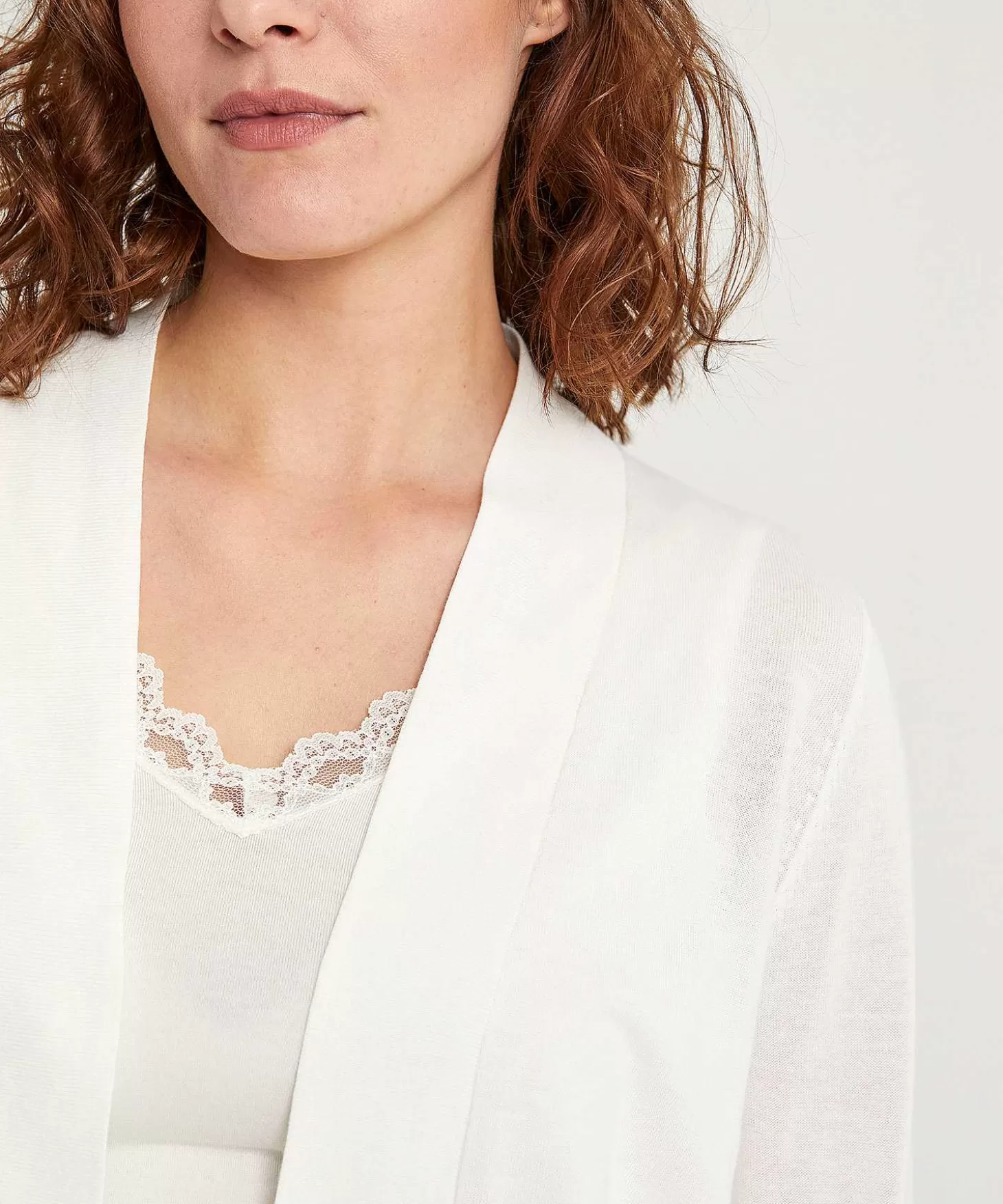 kyra_vestje_34e_mouw_aaf_2.webp KYRA Vestje 3/4E Mouw Aaf Clearance