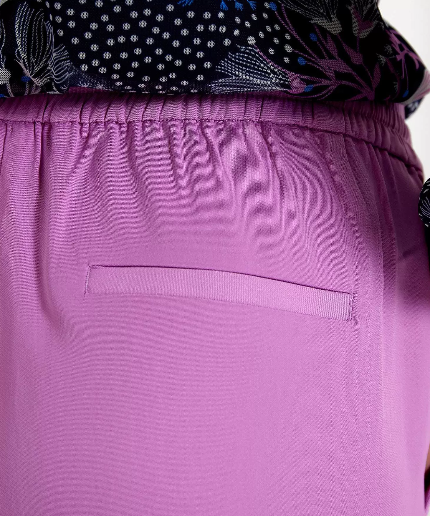 kyra_wide_leg_broek_ines_2-1.webp KYRA Wide Leg Broek Ines Cheap