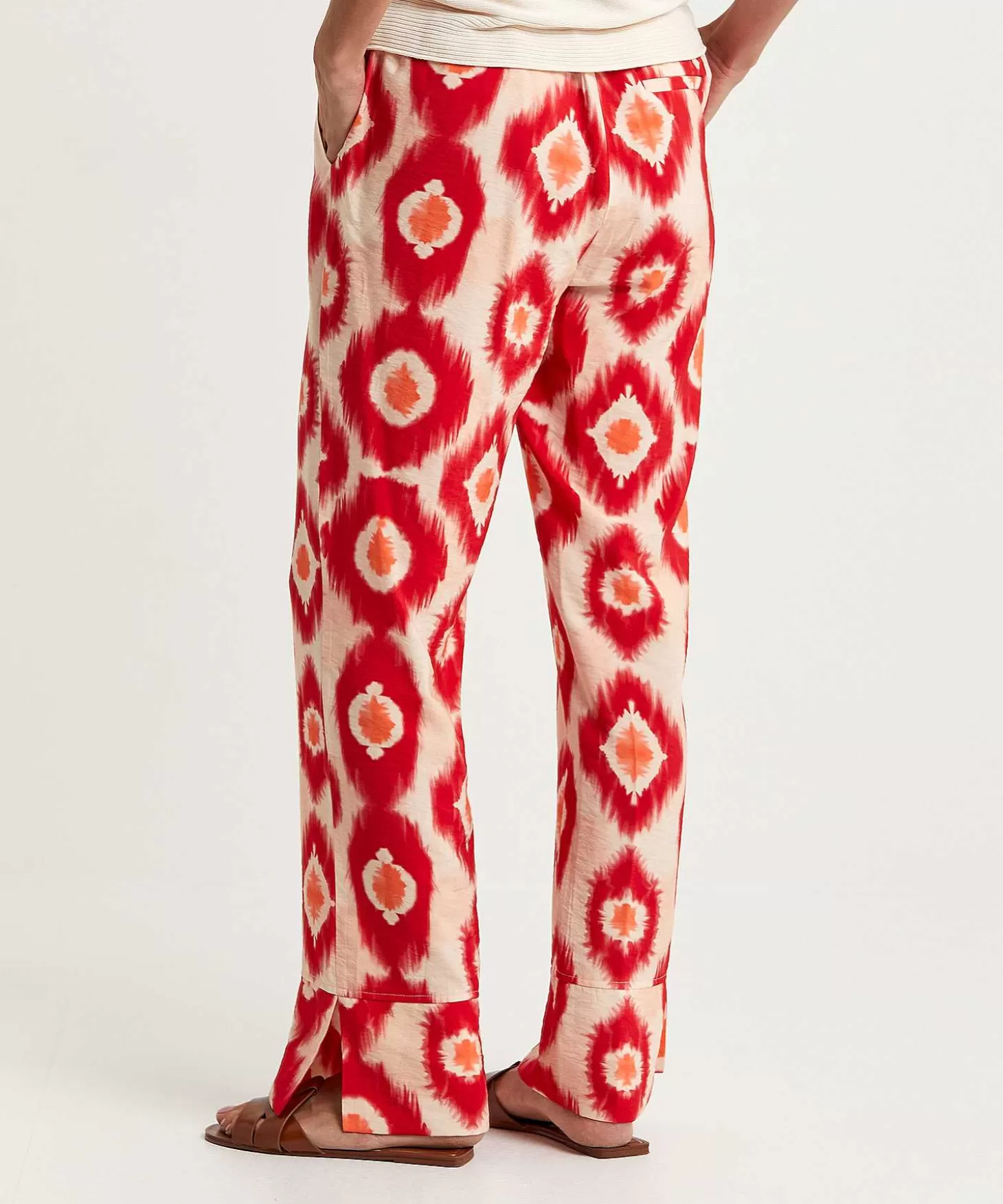 kyra_wide_leg_broek_tiedye_dot_natalie_3.webp KYRA Wide Leg Broek Tie-Dye Dot Natalie Store