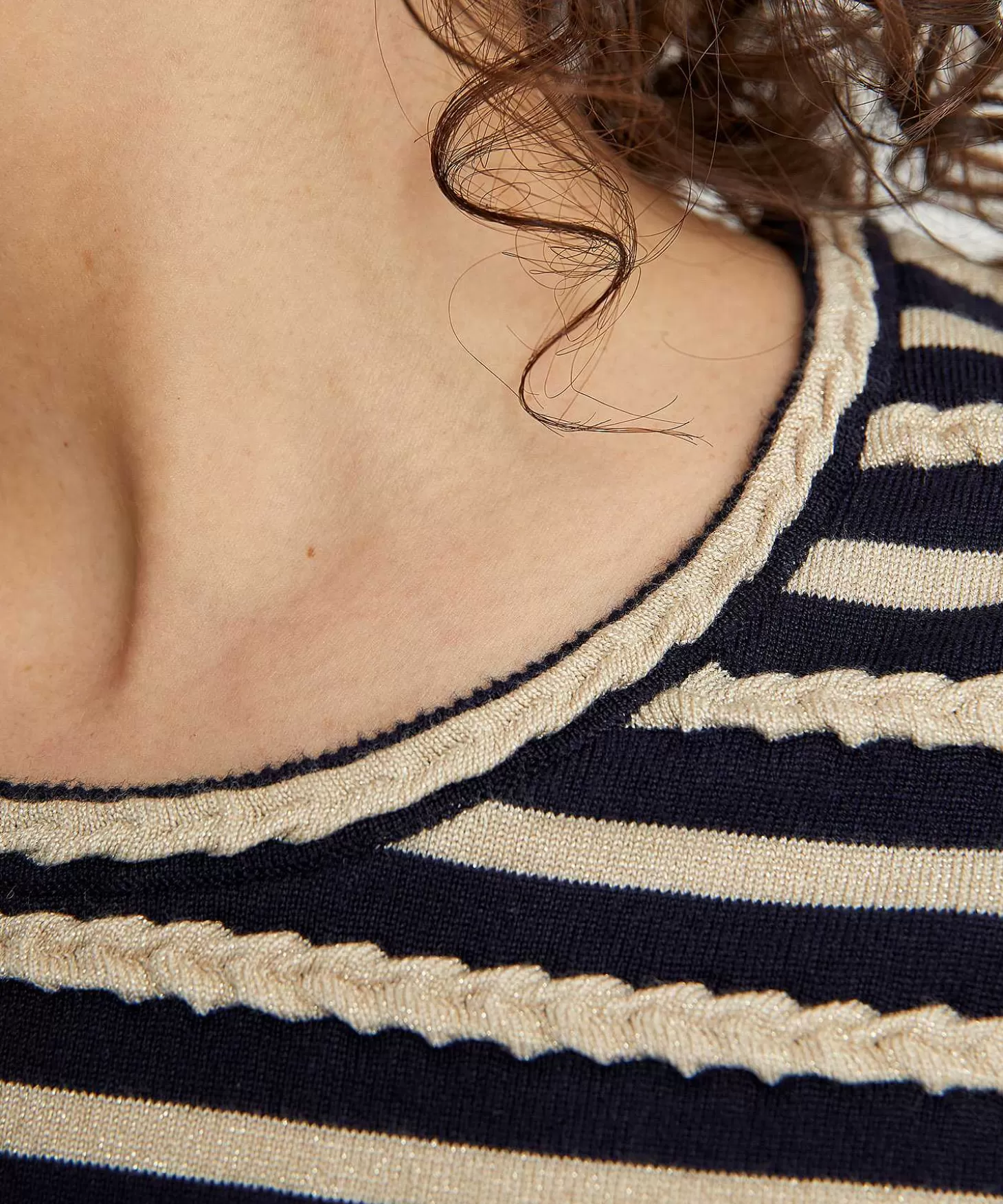 leo__ugo_truitje_kabel_strepen_lurex_2.webp Leo & Ugo Truitje Kabel Strepen Lurex Fashion
