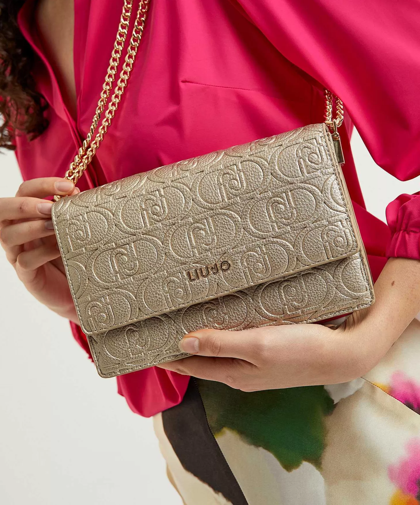 liu_jo_goudkleurig_crossbody_tasje_2.webp LIU JO Goudkleurig Crossbody Tasje Cheap