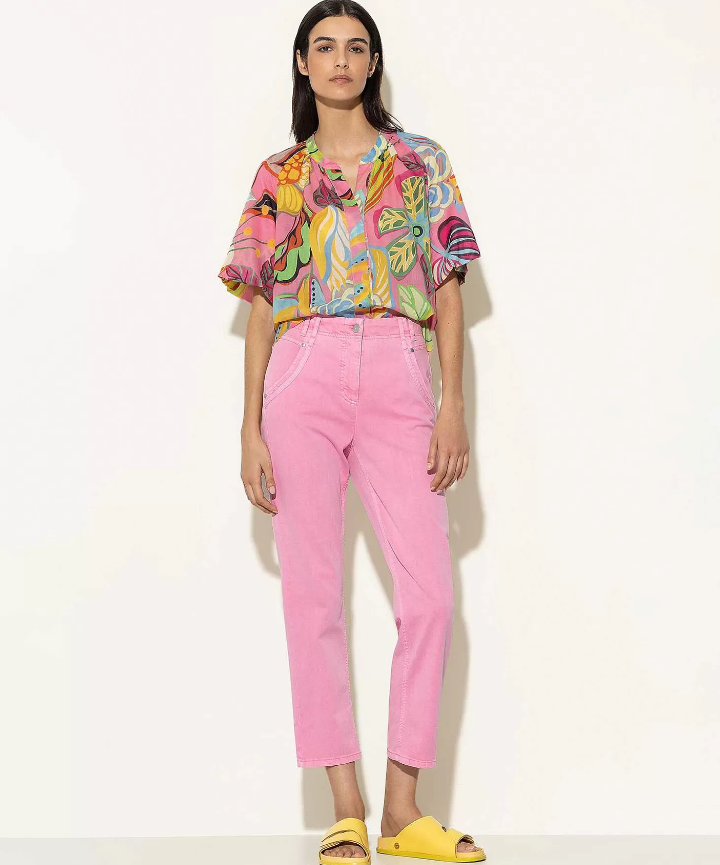 luisa_cerano_blouse_tropische_bloemprint_4.webp Luisa Cerano Blouse Tropische Bloemprint Outlet