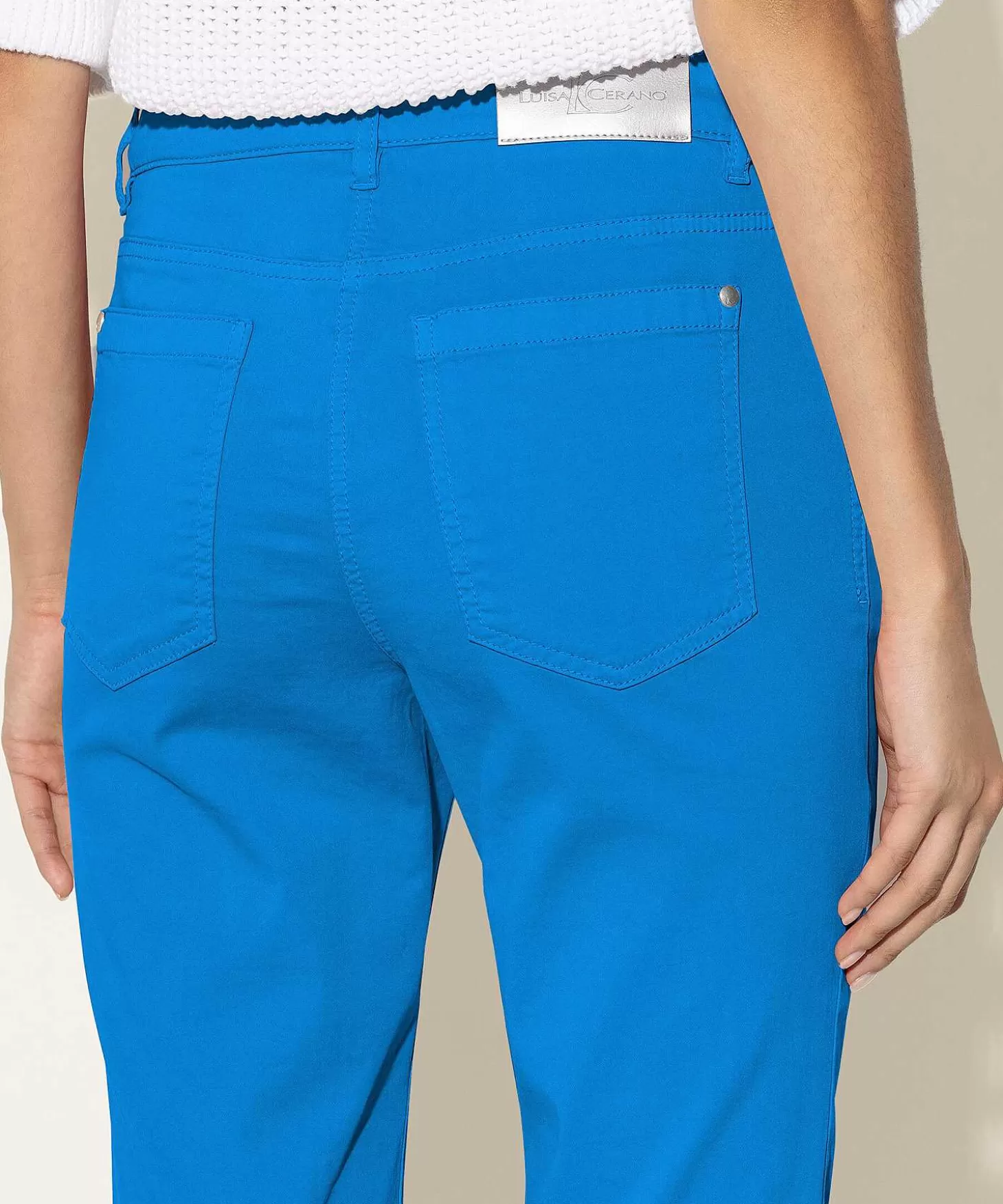 luisa_cerano_kick_flare_broek_soft_cotton_2-2.webp Luisa Cerano Kick Flare Broek Soft Cotton Hot