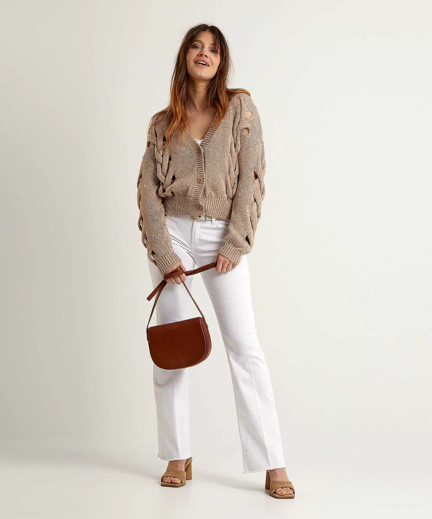 luisa_cerano_opengewerkt_vest_pailletjes_4.webp Luisa Cerano Opengewerkt Vest Pailletjes Online