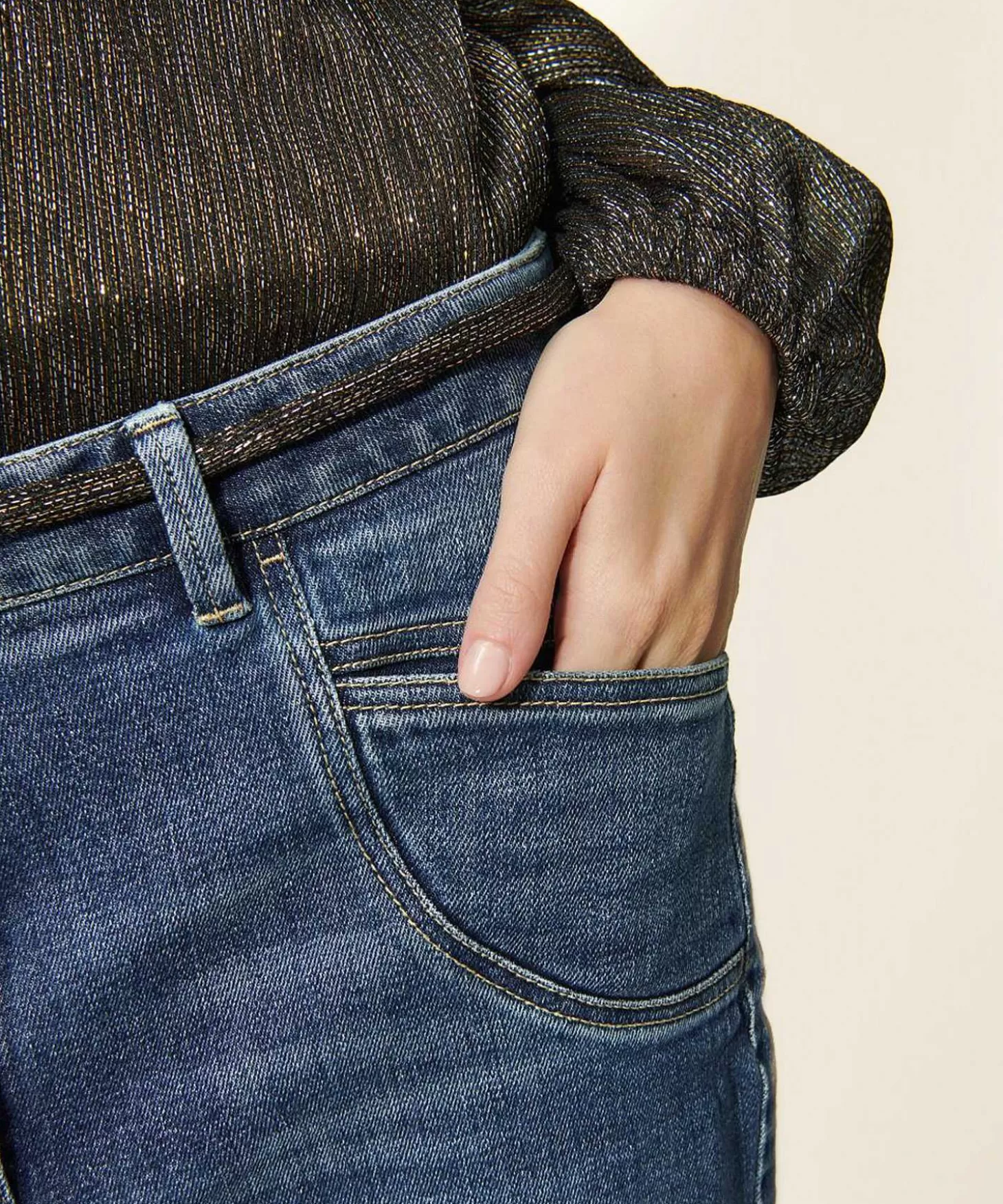 luisa_cerano_wide_leg_jeans_2.webp Luisa Cerano Wide Leg Jeans Shop