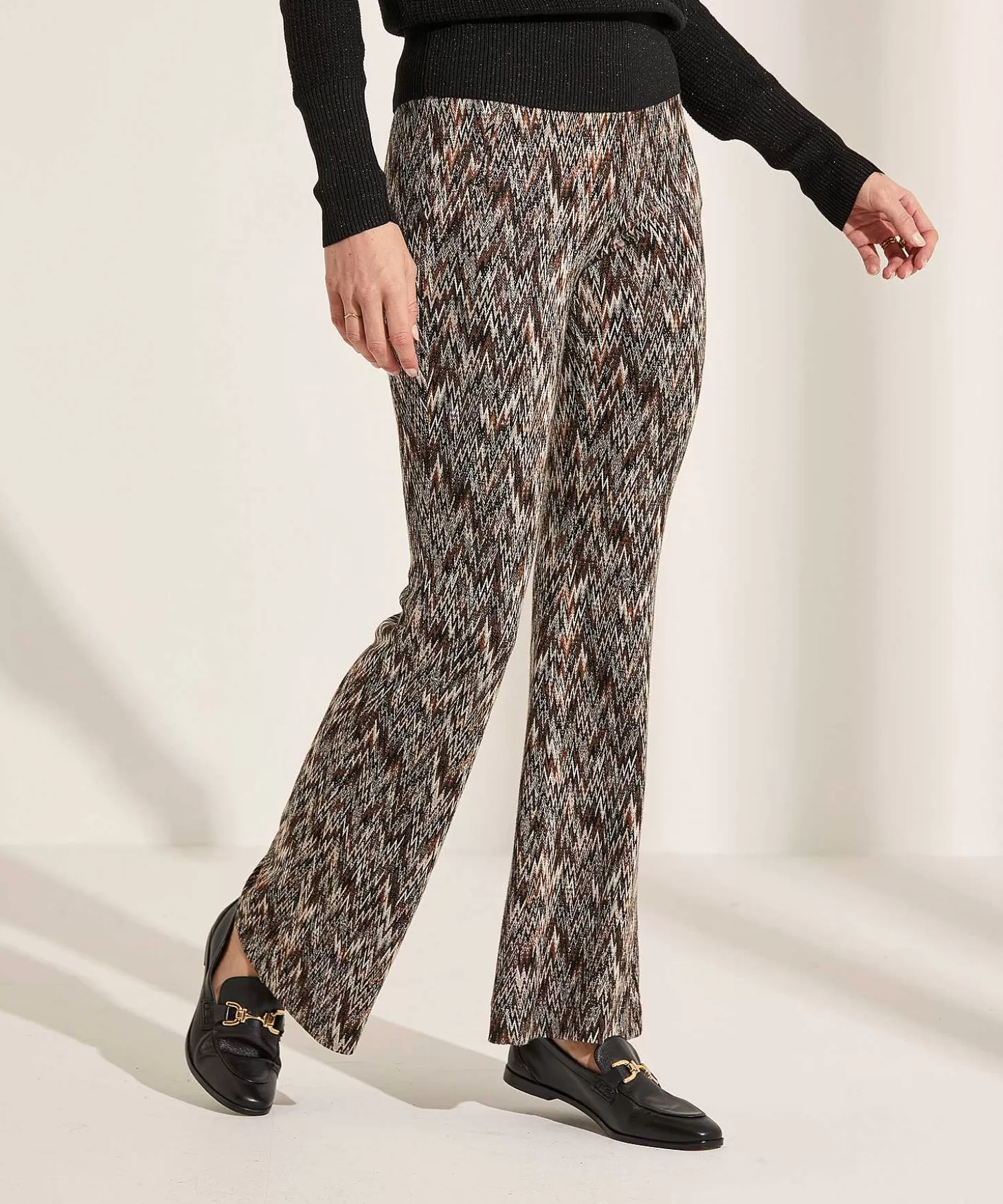 mac_jeans_bootcut_broek_zigzag_jacquard_1.webp MAC Jeans Bootcut Broek Zigzag Jacquard Shop