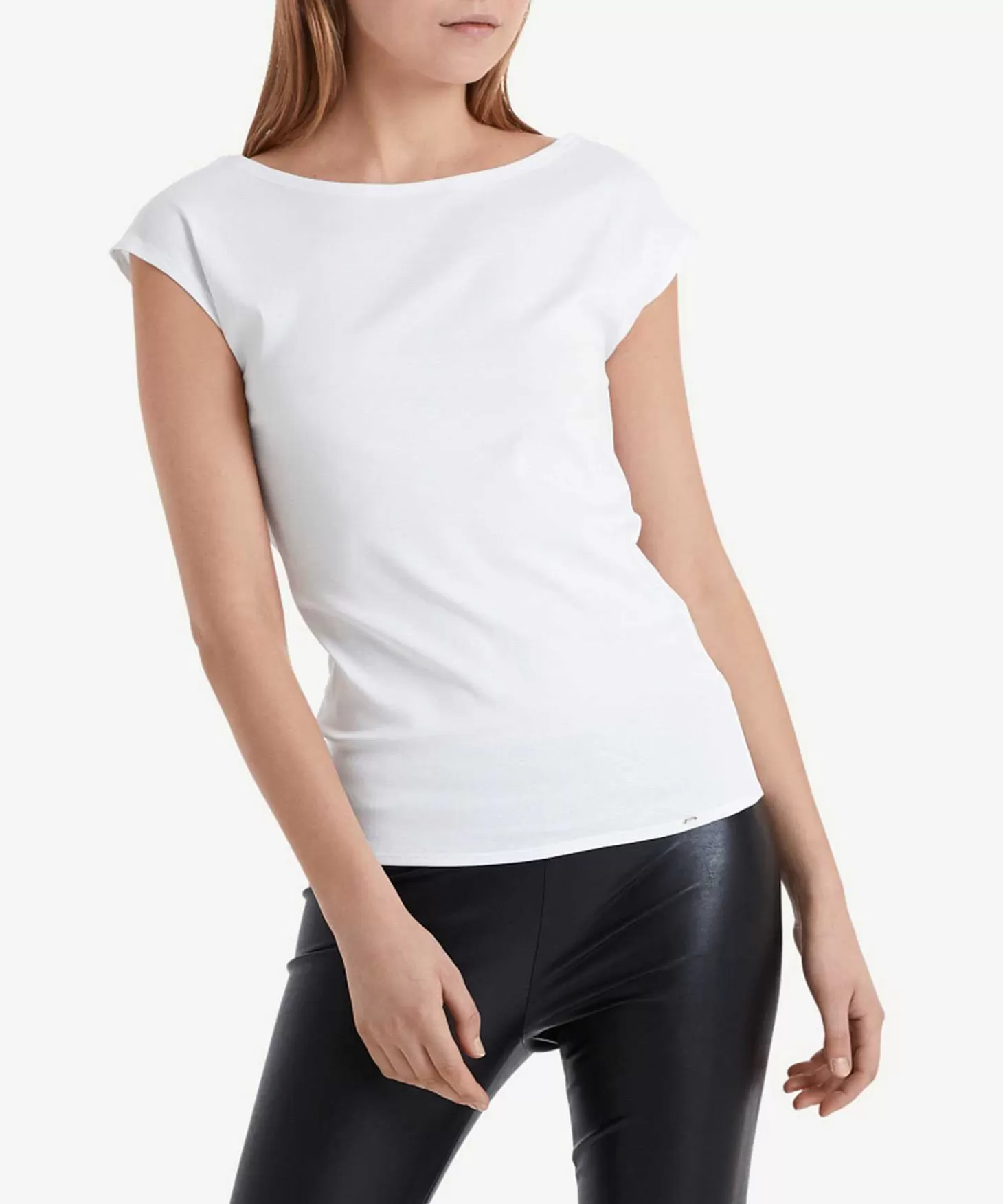 marc_cain_shirt_kapmouwtje_1-2.webp Marc Cain Essentials Marc Cain Shirt Kapmouwtje Discount