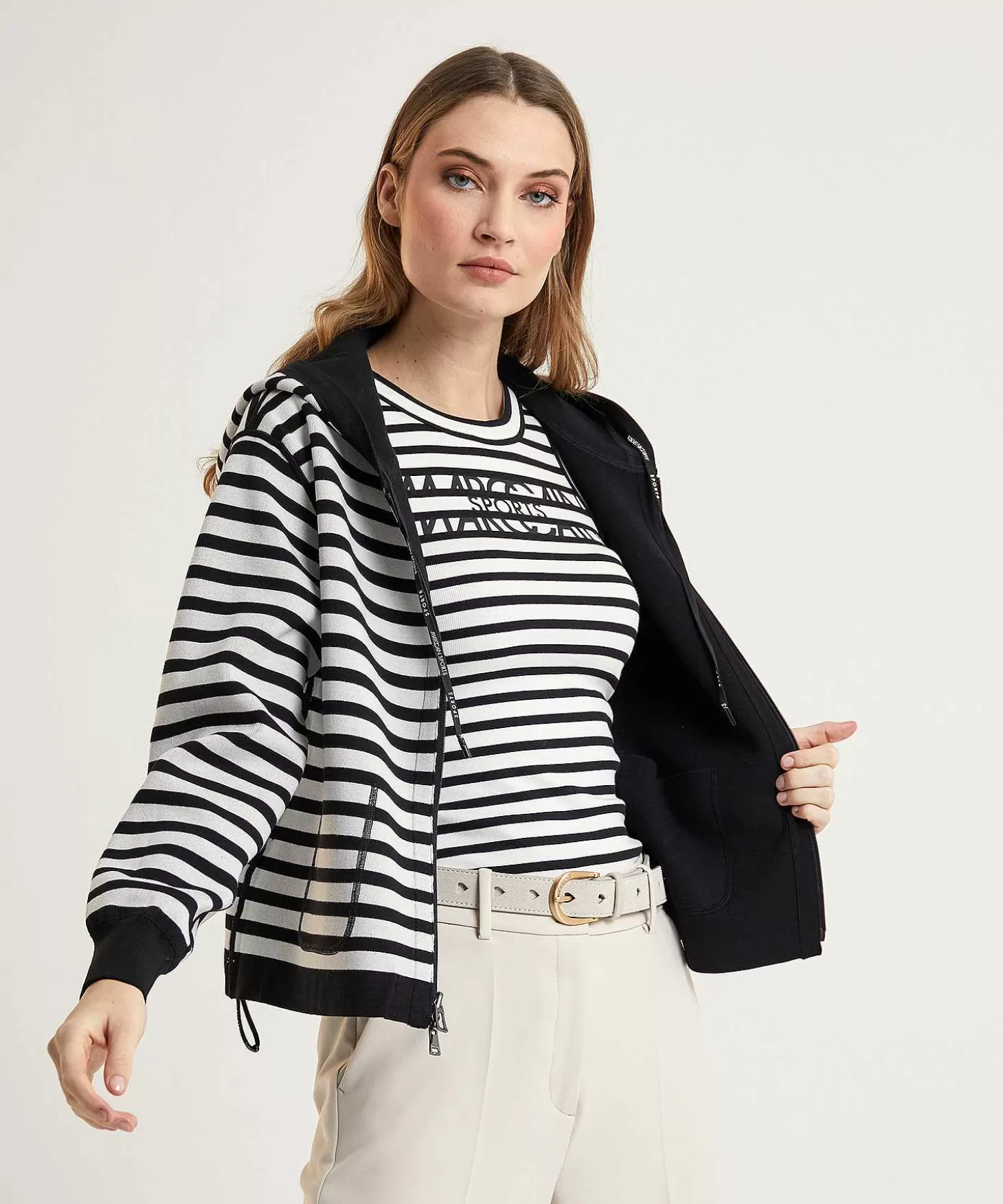 marc_cain_sports_reversible_vest_4.webp Marc Cain Sports Reversible Vest Sale