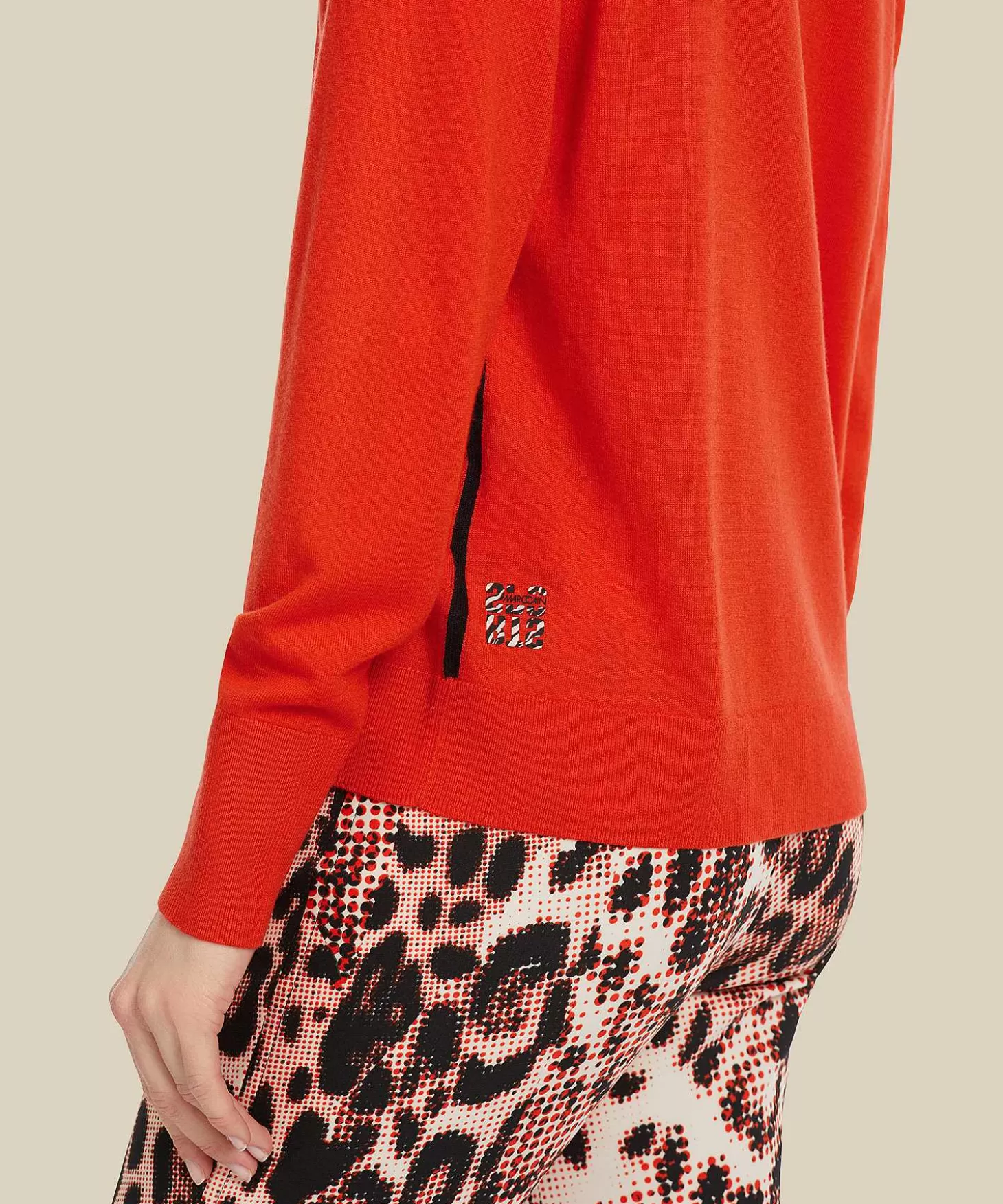 marc_cain_sports_trui_contrastbies_wolmix_2-1.webp Marc Cain Sports Trui Contrastbies Wolmix Shop