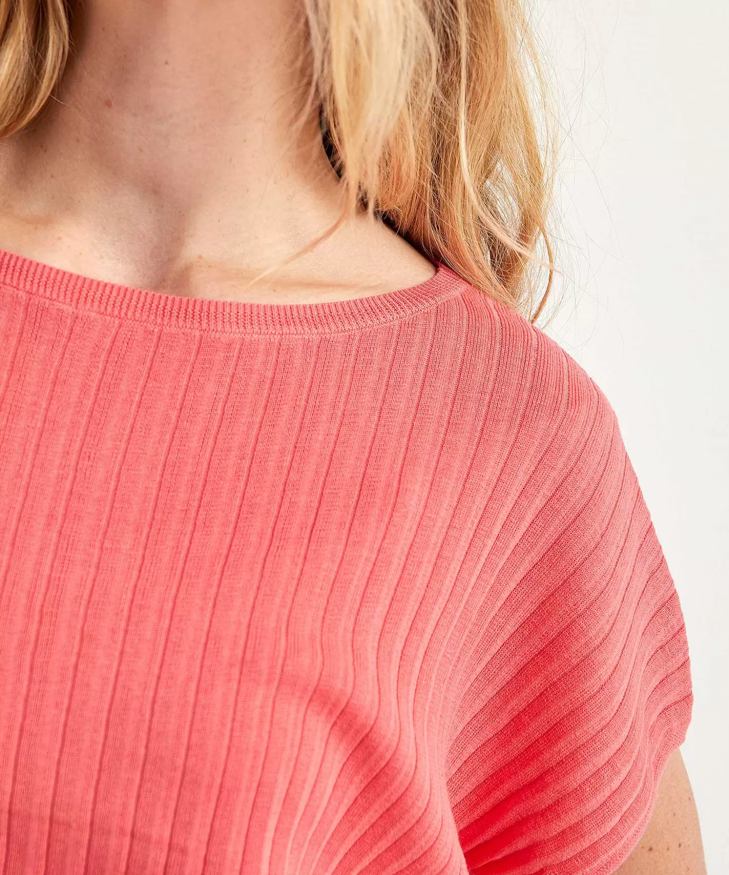 no_mans_land_truitje_rib_2.webp No Man's Land Truitje Rib Online