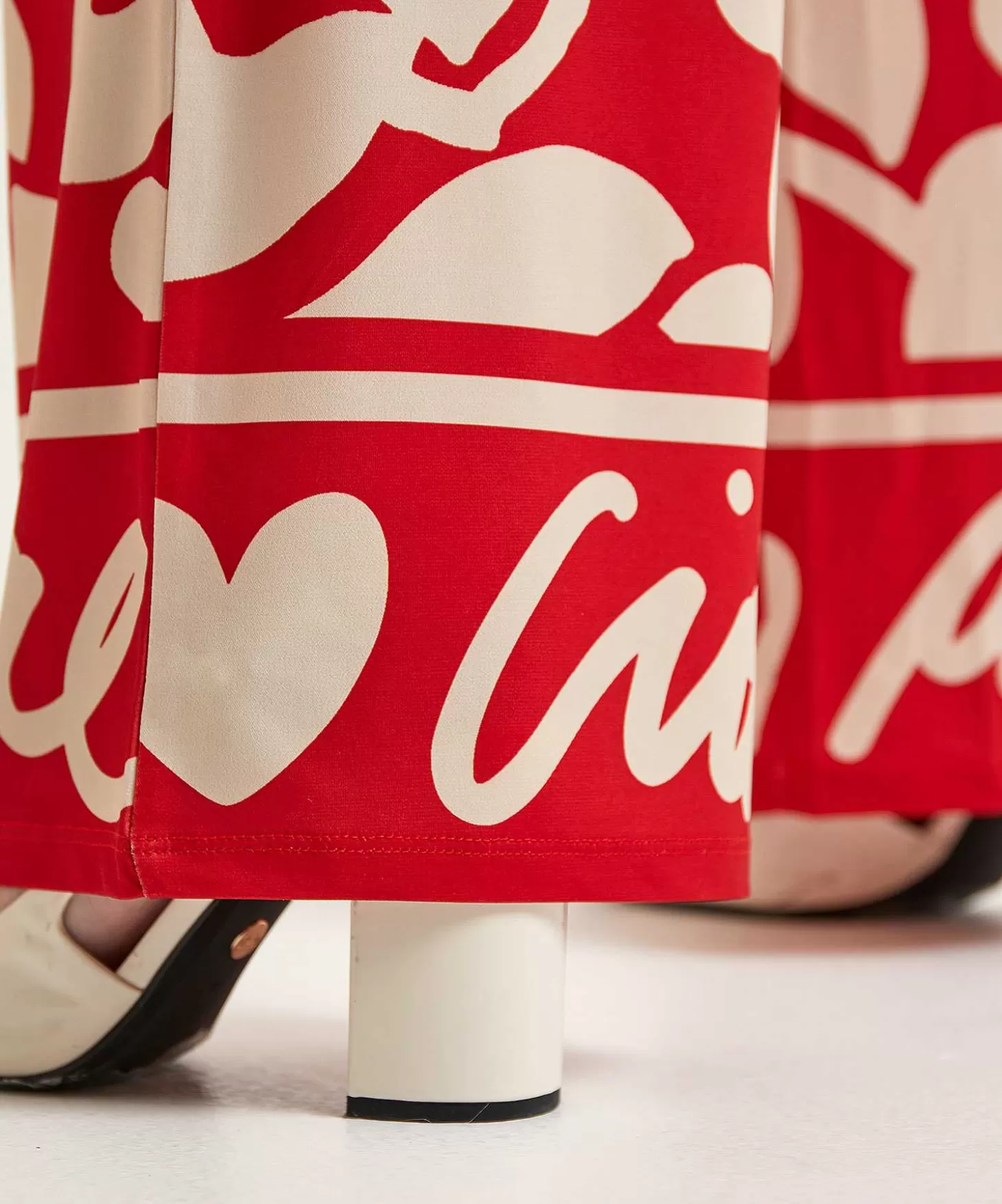 oui_slinky_palazzo_broek_print_2.webp OUI Slinky Palazzo Broek Print Outlet