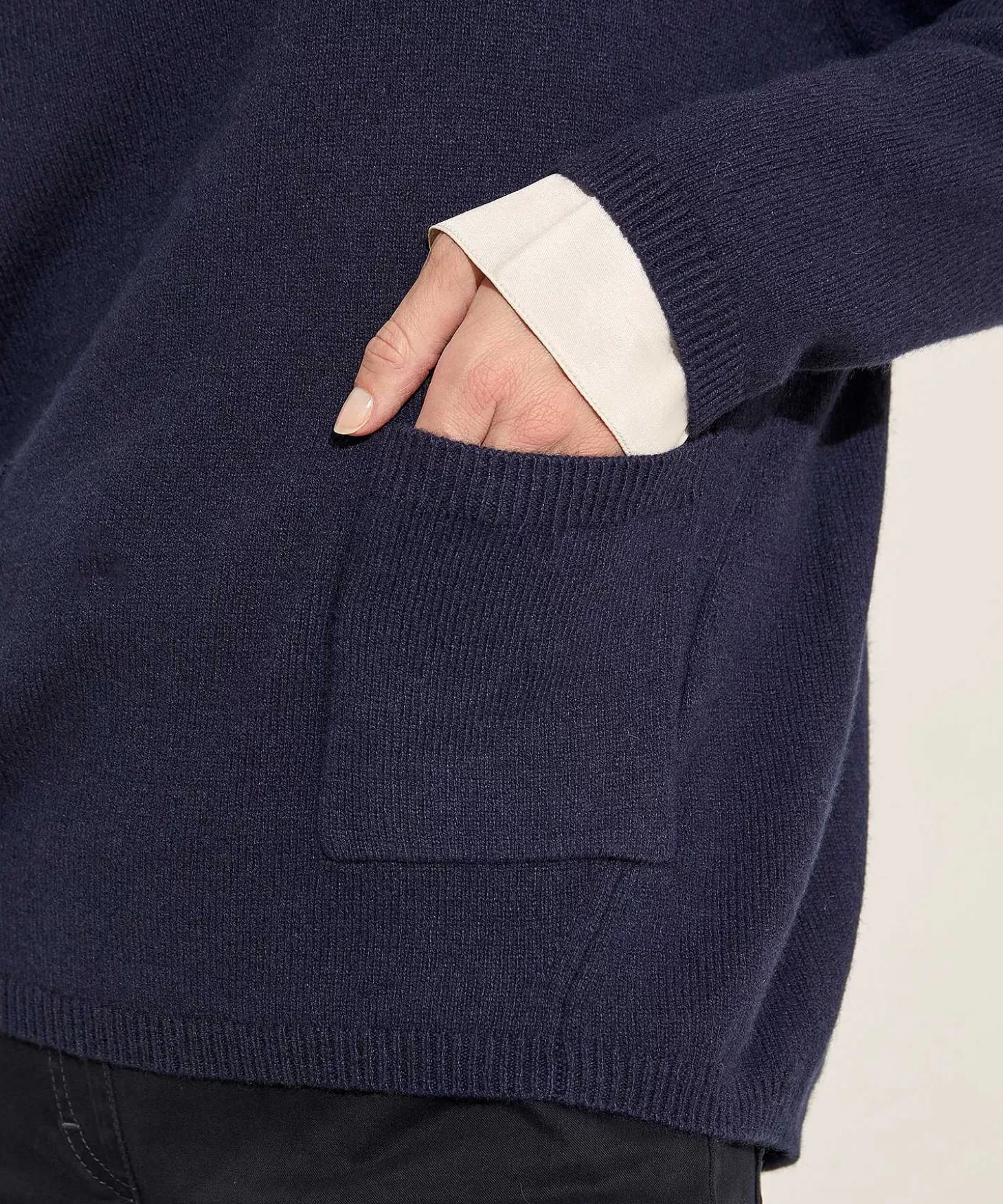 oui_trui_met_zakjes_2-1.webp OUI Trui Met Zakjes Outlet