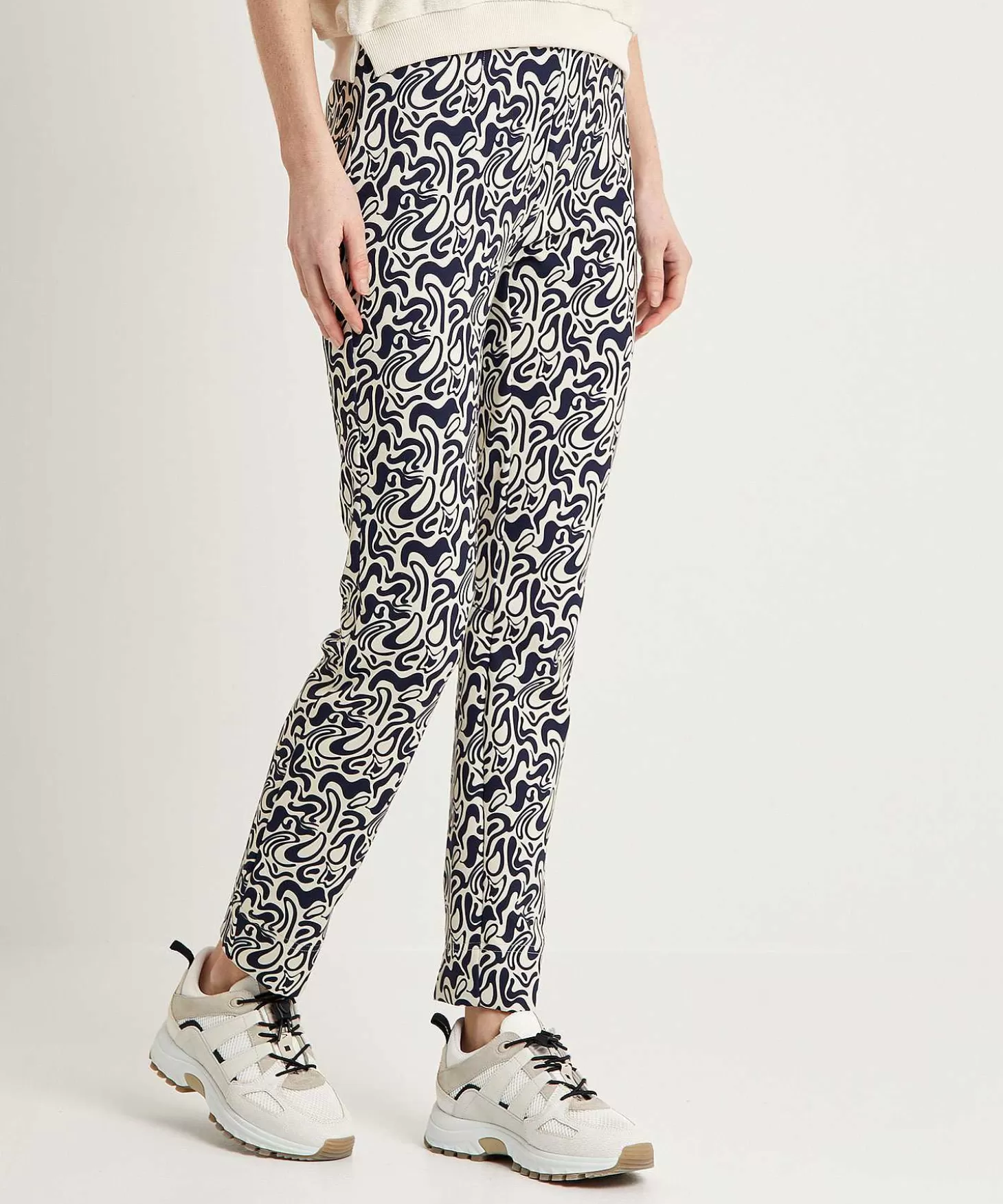 raffaello_rossi_scuba_tregging_met_print_penny_1.webp Raffaello Rossi Scuba Tregging Met Print Penny Cheap