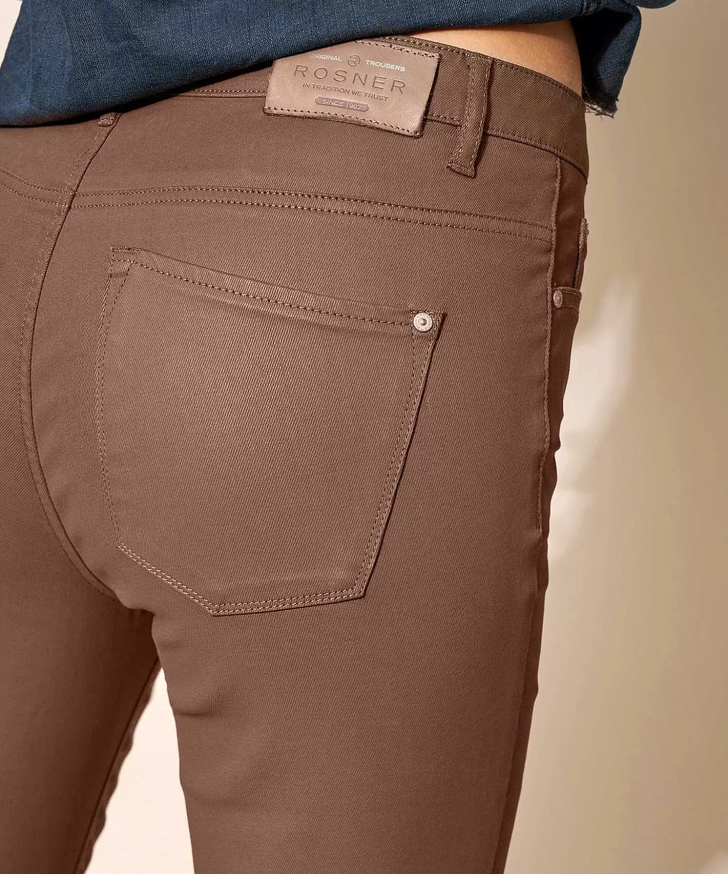 rosner_broek_antonia_coated_denim_2.webp Rosner Broek Antonia Coated Denim Store