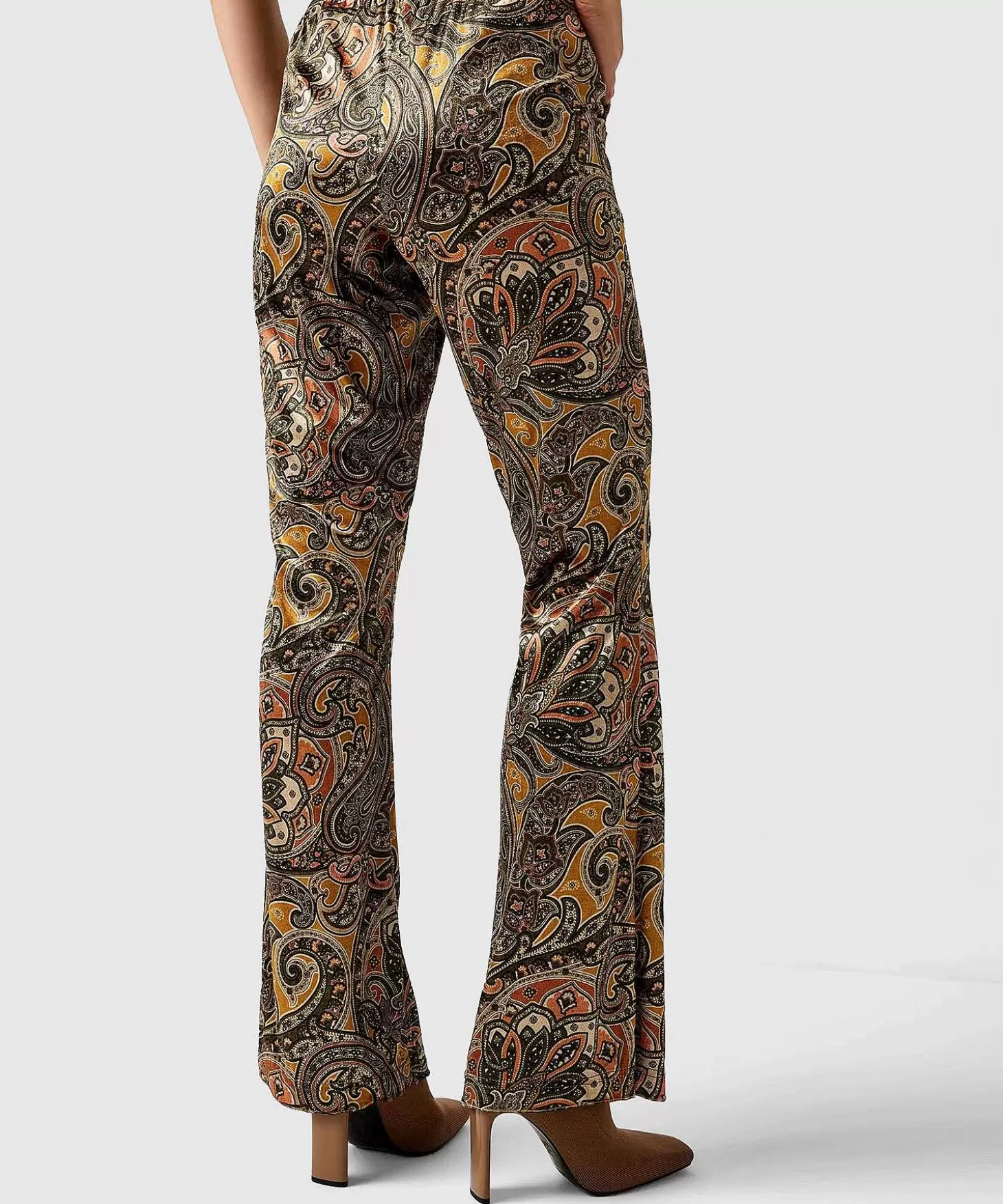 summum_flared_broek_paisley_velvet_3.webp Summum Flared Broek Paisley Velvet Outlet