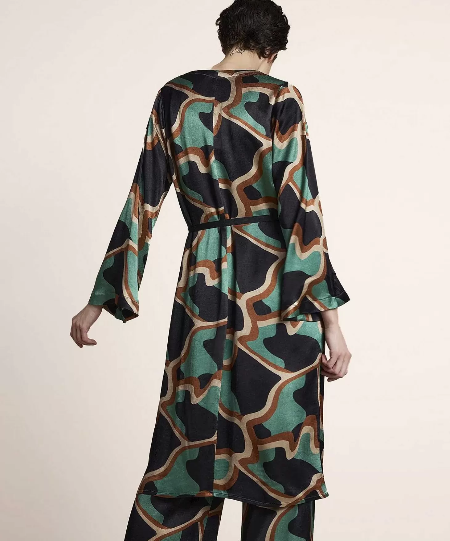 summum_silky_jurk_trompetmouwen_3.webp Summum Silky Jurk Trompetmouwen Best Sale