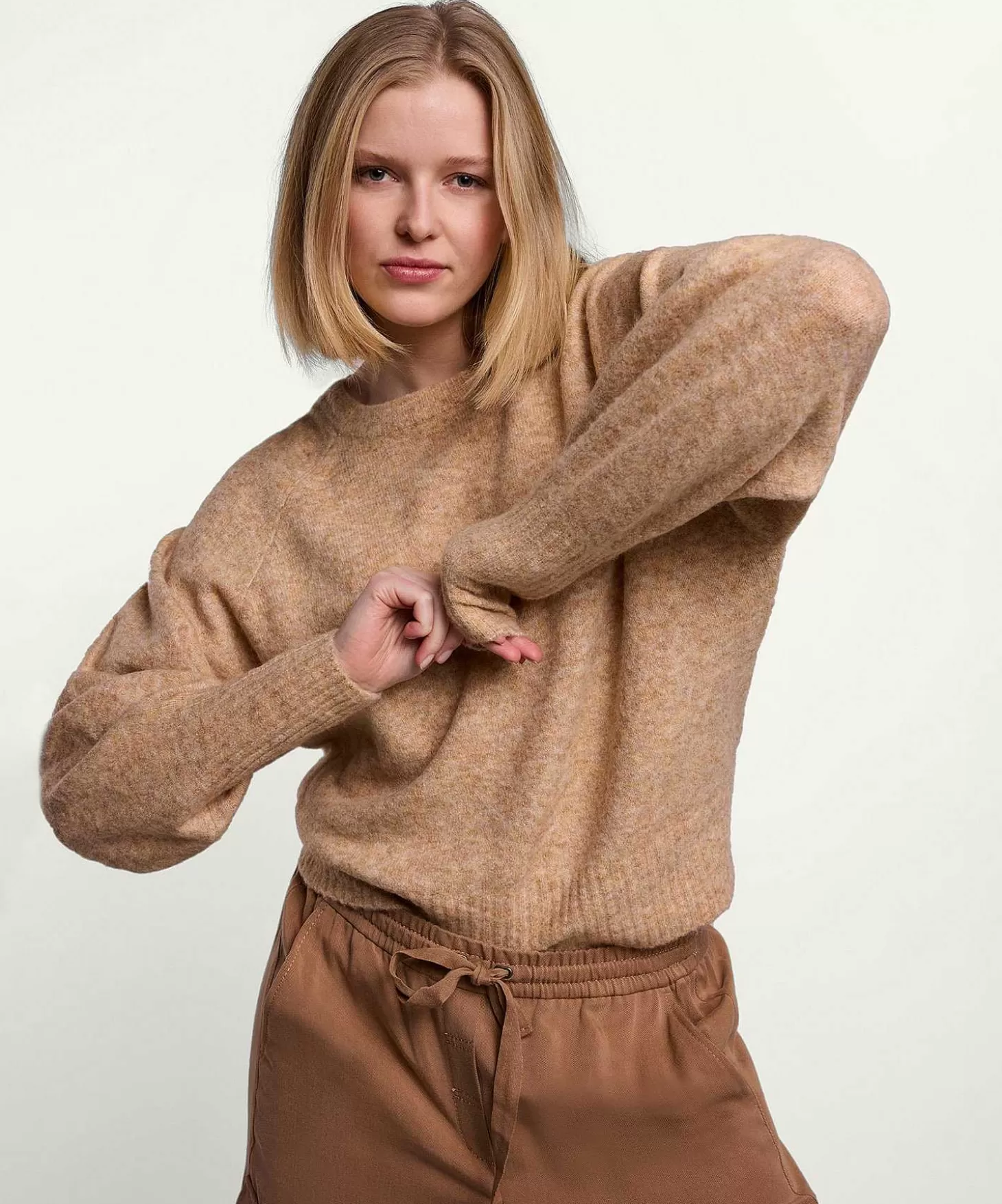 summum_trui_ballonmouw_1.webp Summum Trui Ballonmouw Flash Sale