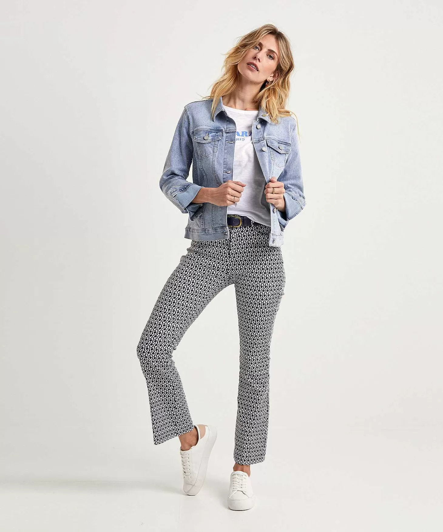 tshirt_le_marais_4-1.webp * T-Shirt Le Marais Flash Sale