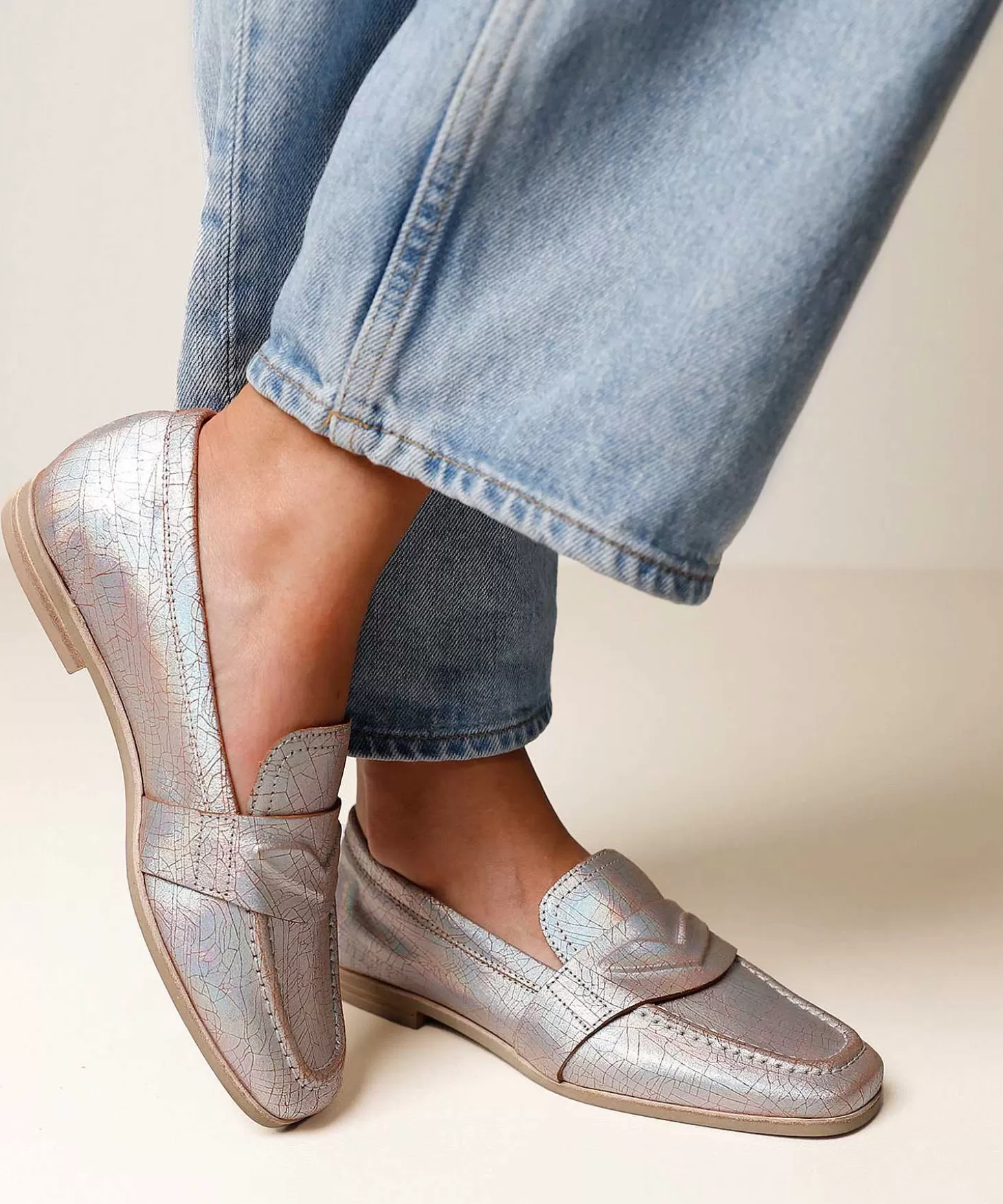 via_vai_metallic_loafer_chiara_ray_1.webp VIA VAI Metallic Loafer Chiara Ray Flash Sale